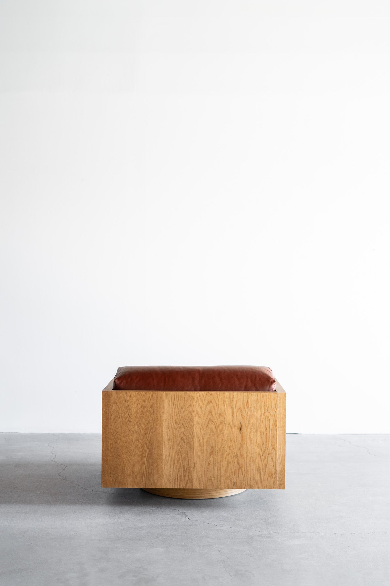 Carter Lounge Chair | STOCK