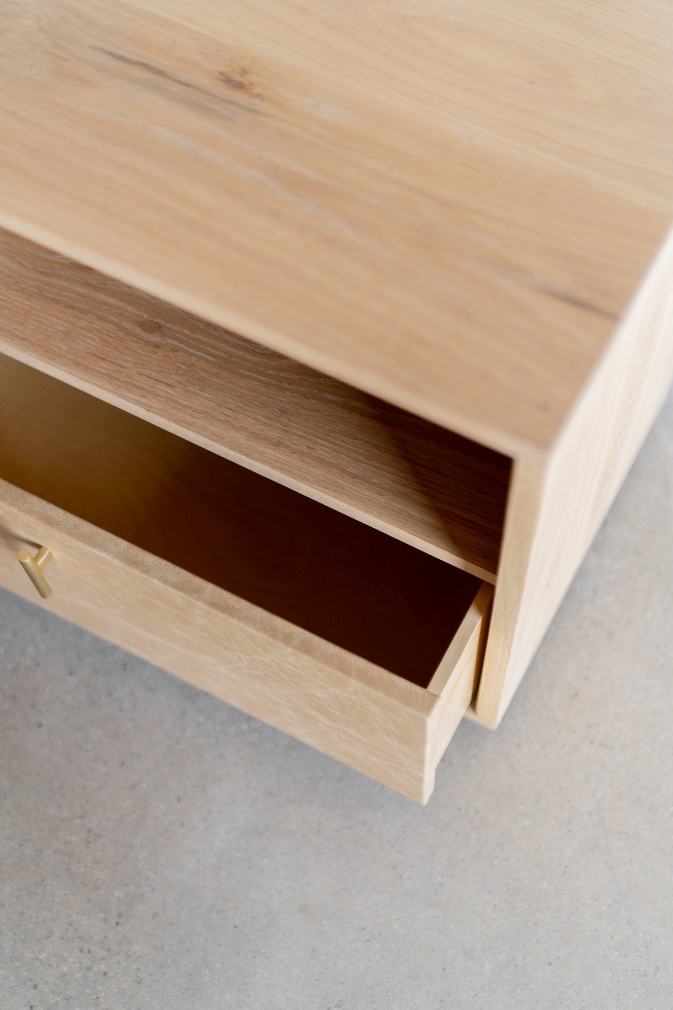 Faria Nightstand | STOCK