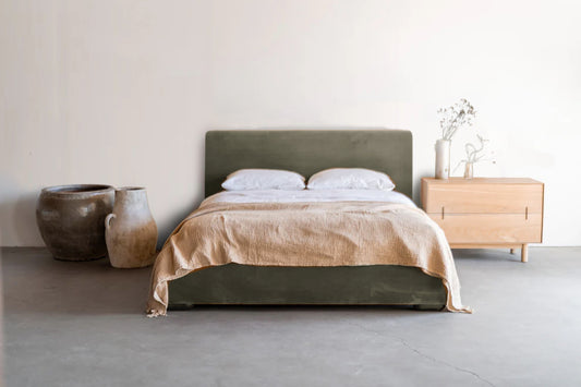 alt_text::Harper Bed Flush - shot of left side||color::Sage||show_in_gallery::true||position::first
