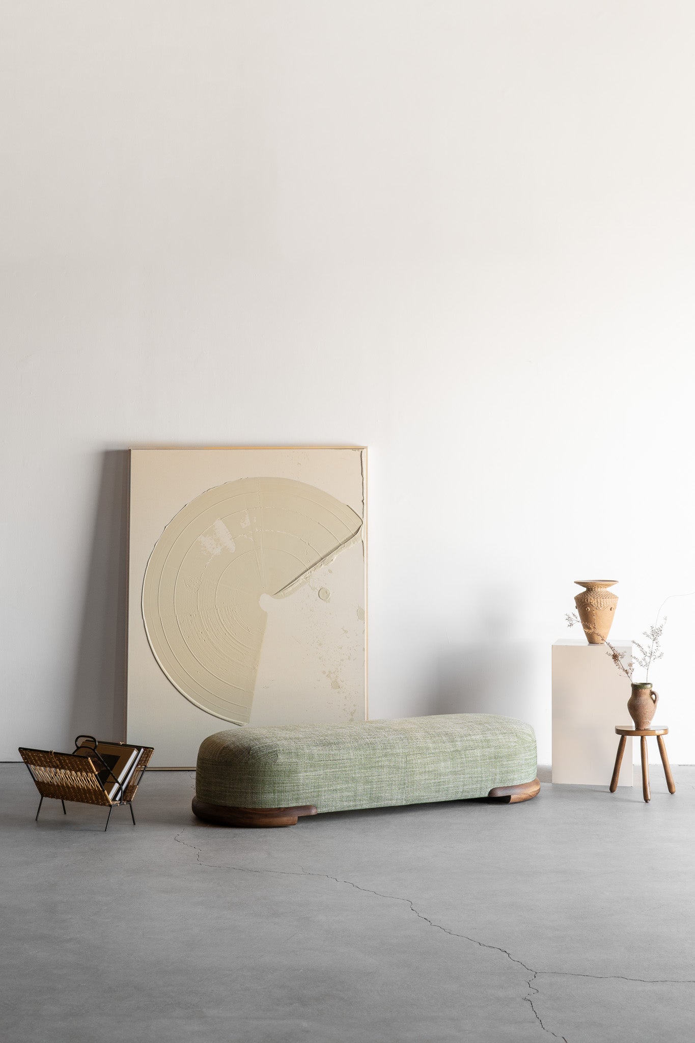 Harper Bench | STOCK