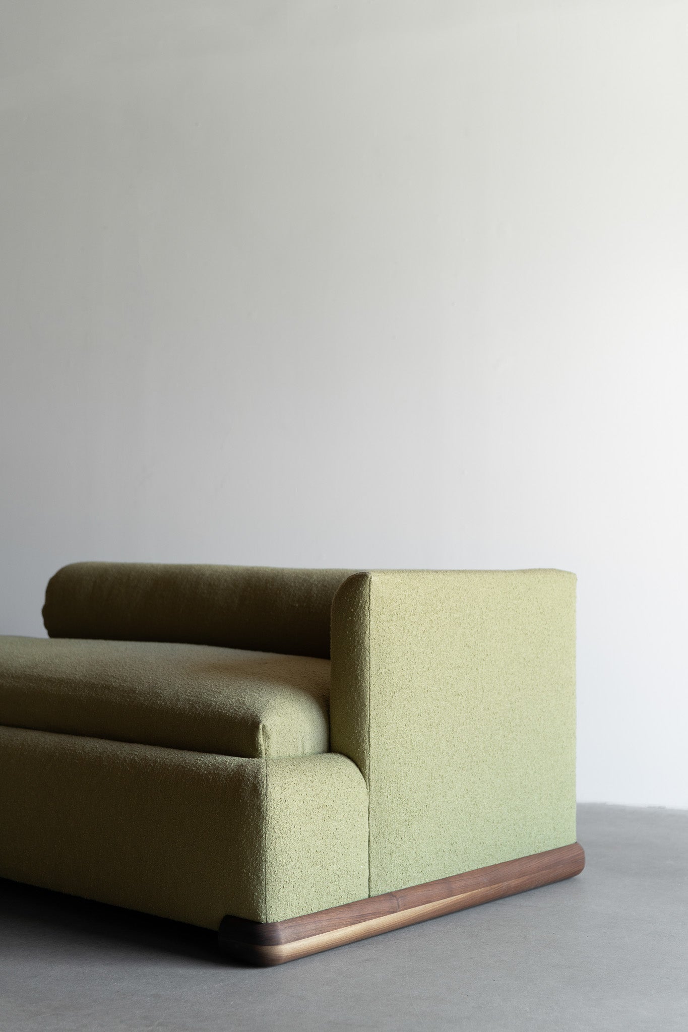 Harper Daybed (LILY)