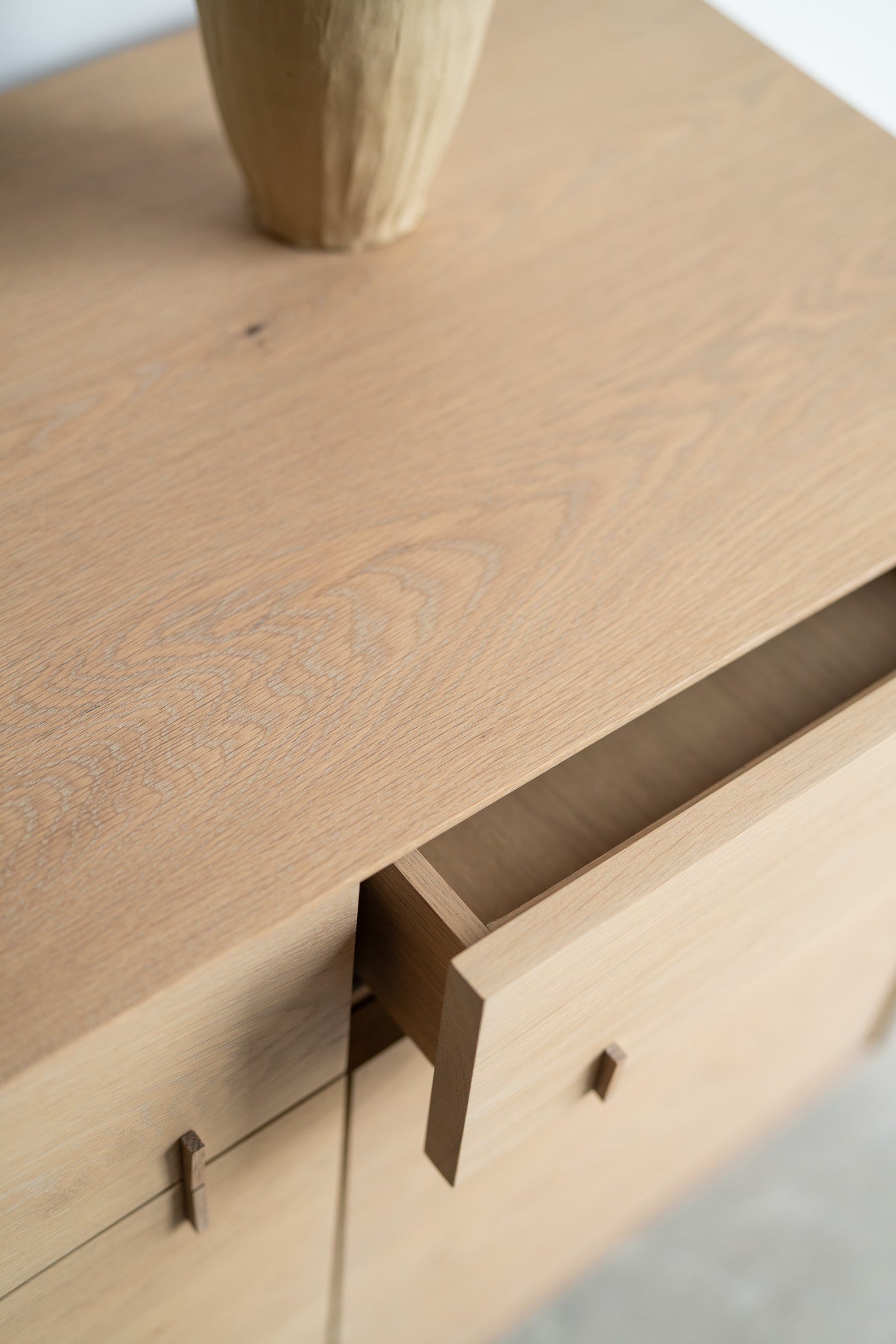 Nima Console | STOCK