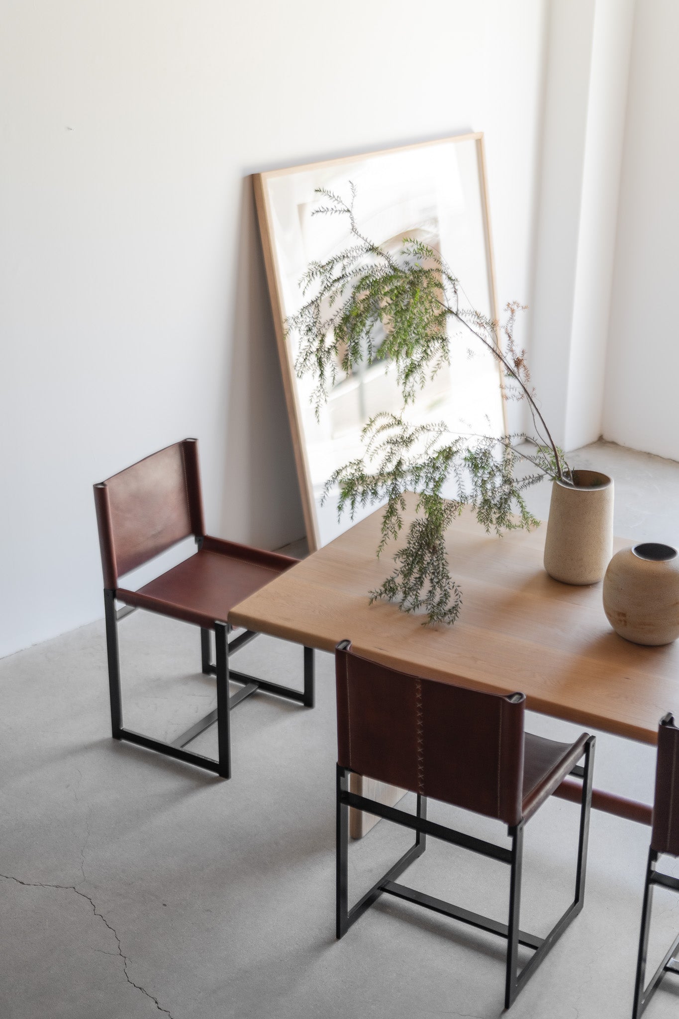 Reyes dining table- Wood oak dining table