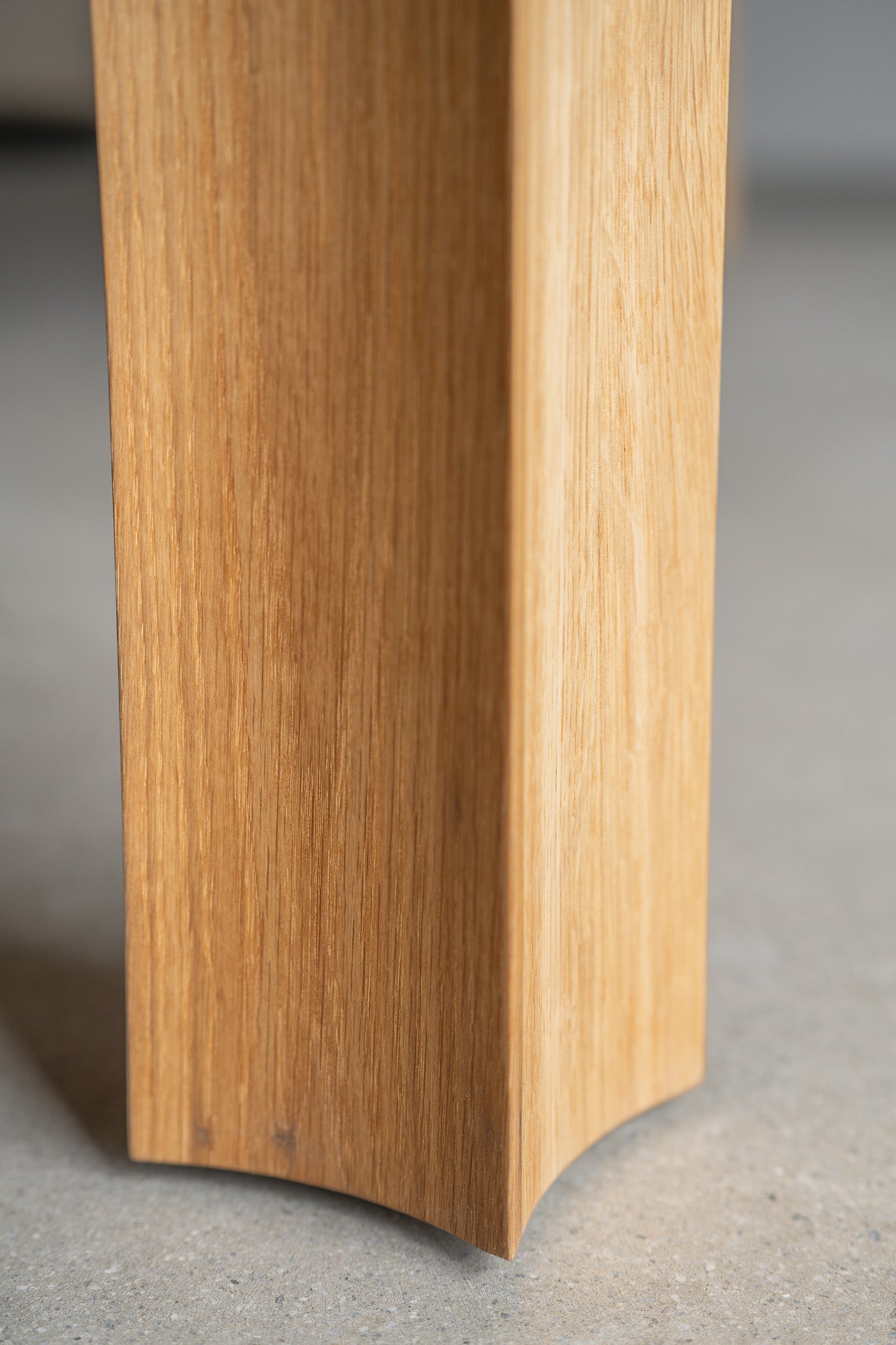 Zuma Dining Table