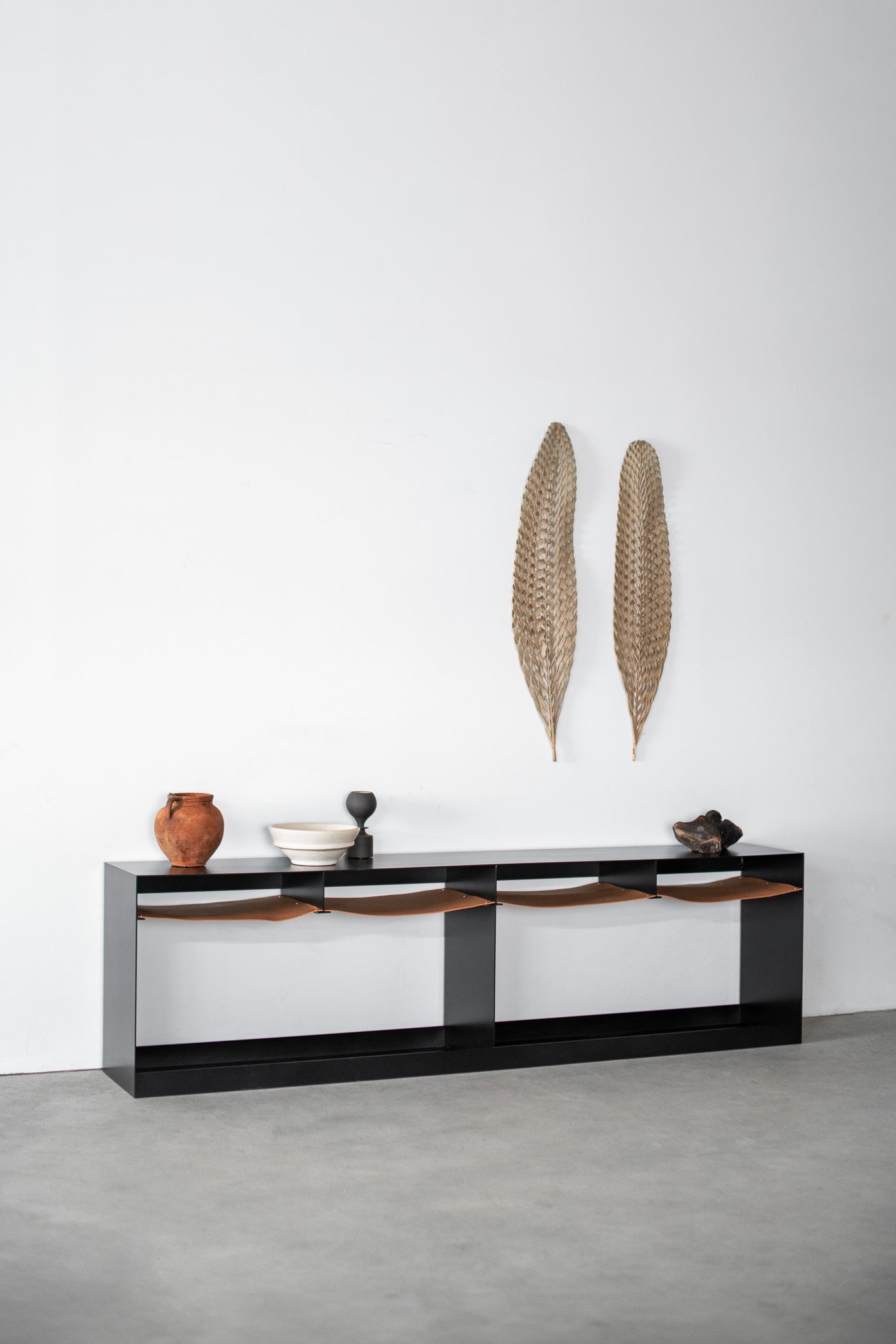 Latigo Console