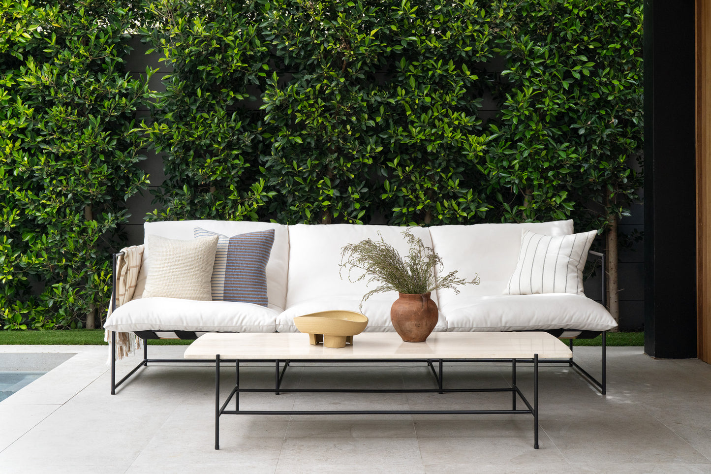 Outdoor Sierra Sofa