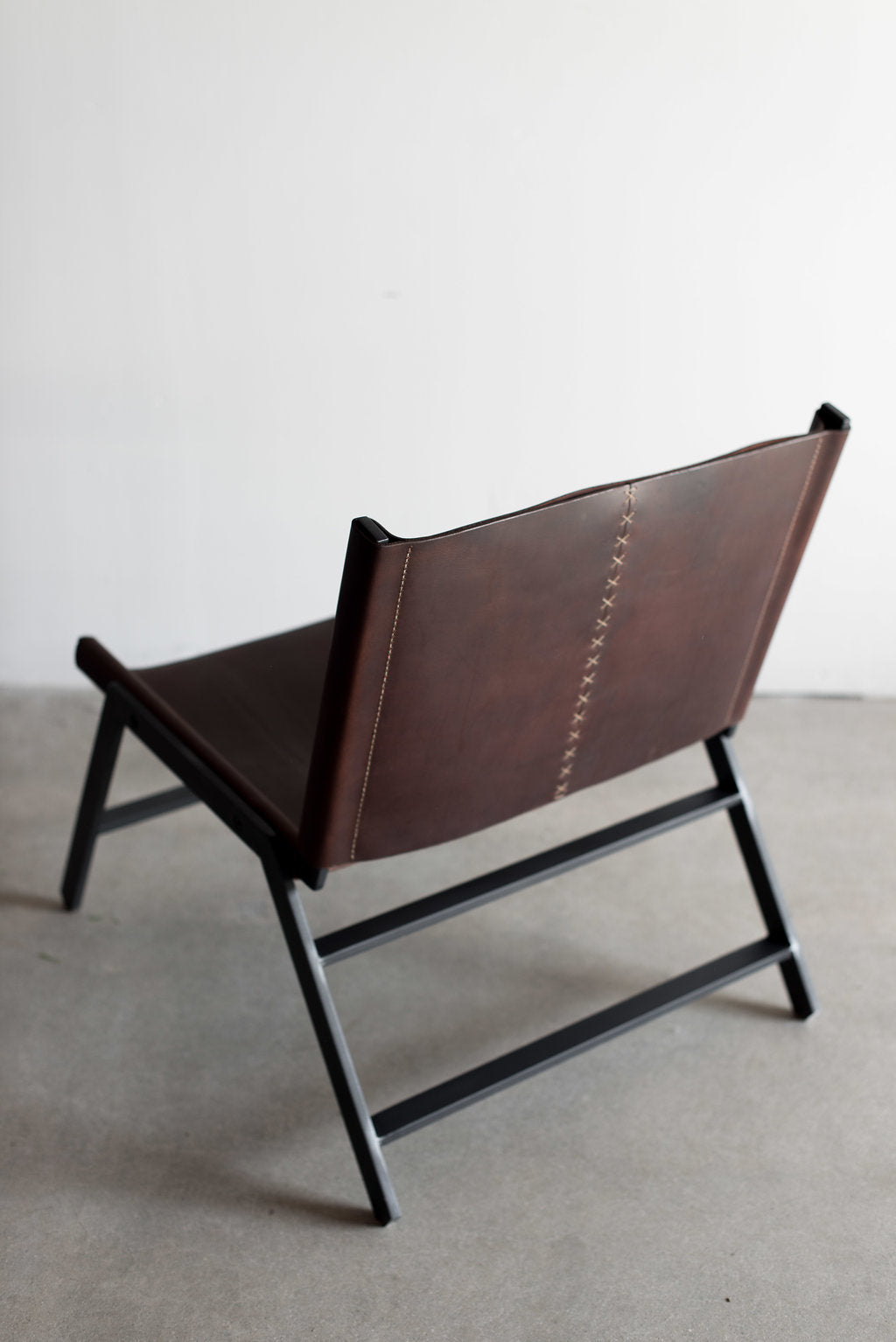 Latigo lounge chair - back shot