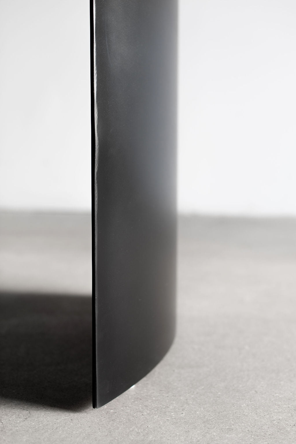 Carter dining table- steel leg close up
