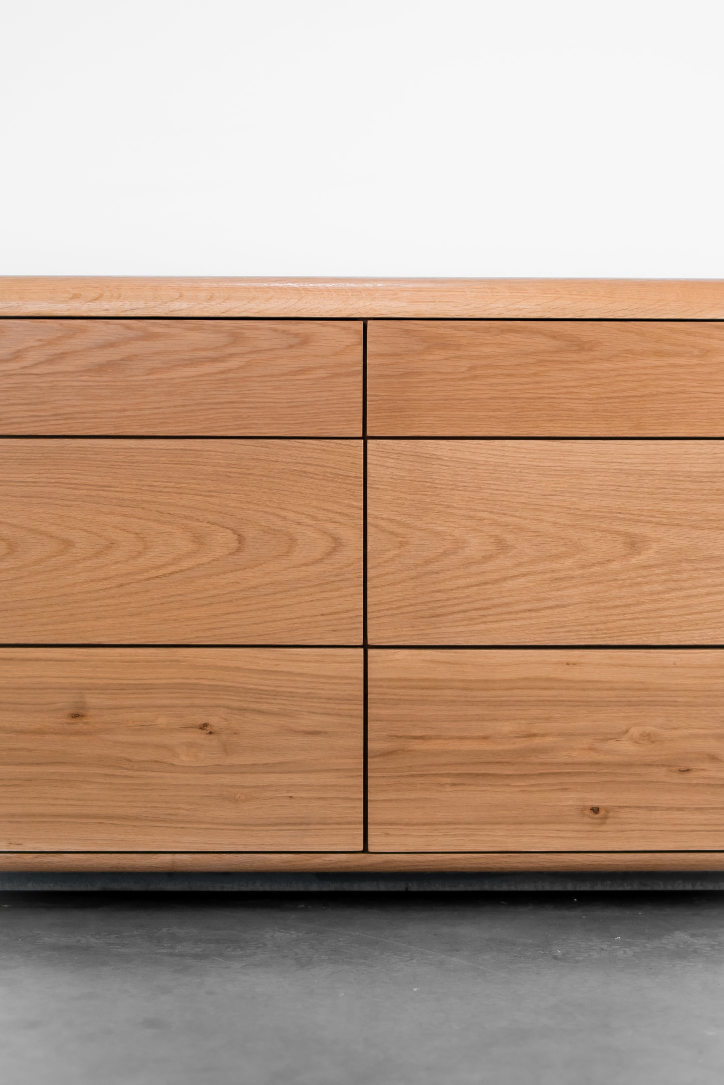 Carter dresser- oak dresser close up