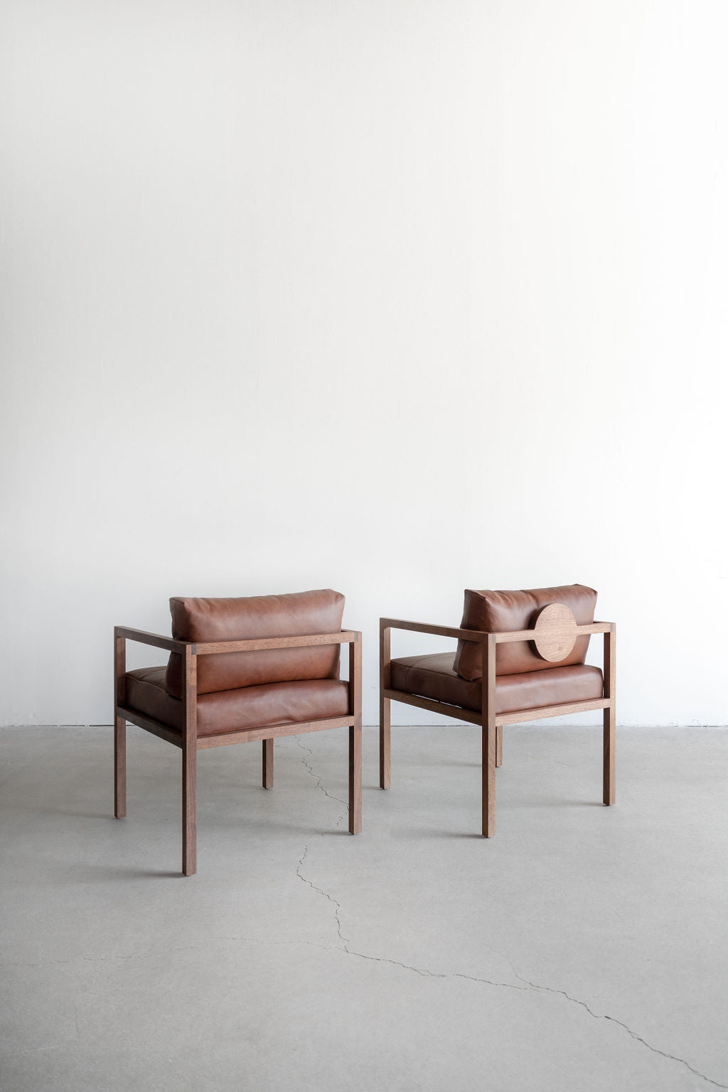 eve dining chair walnut - full back shot