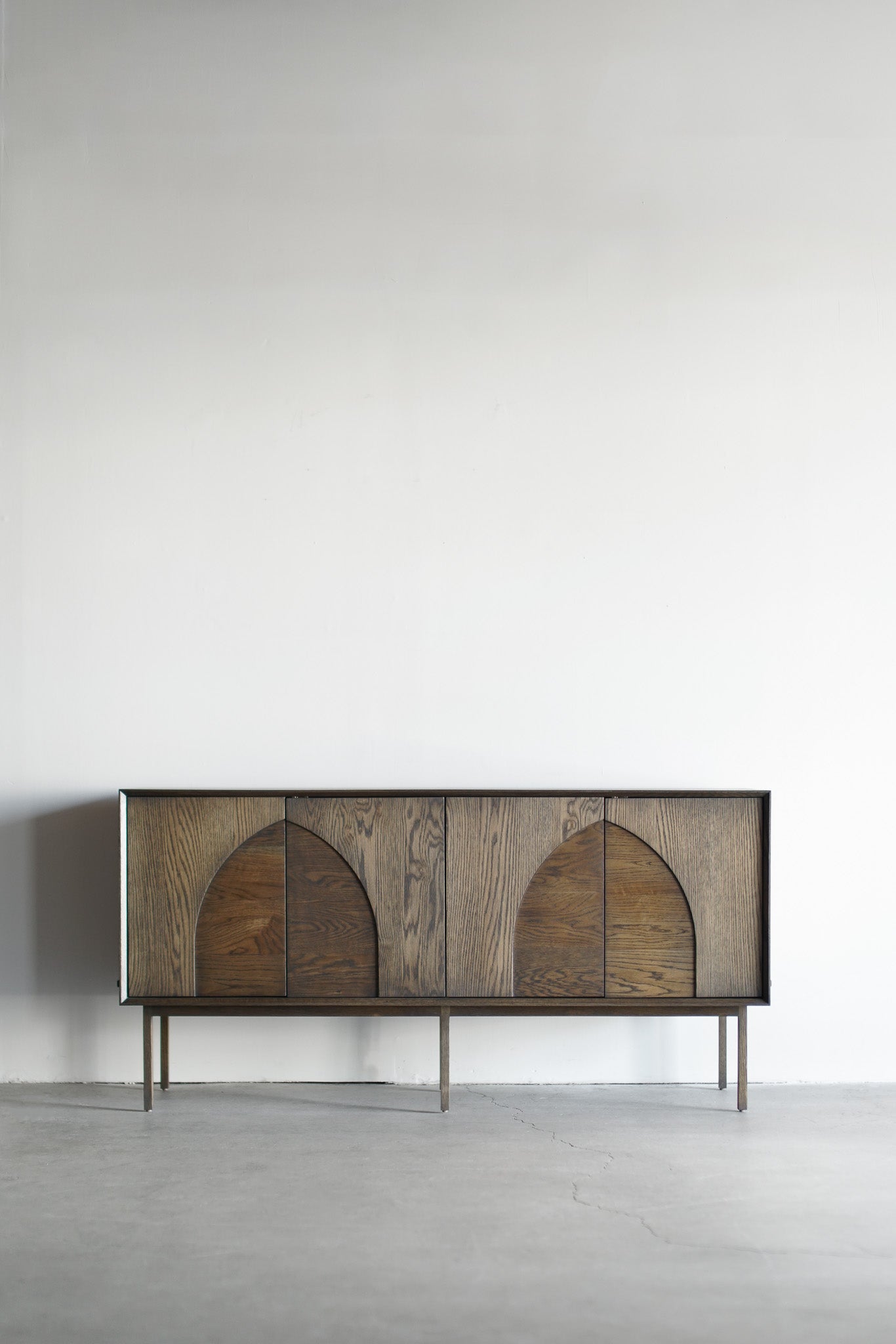 Flores credenza - oak casing, layered doors
