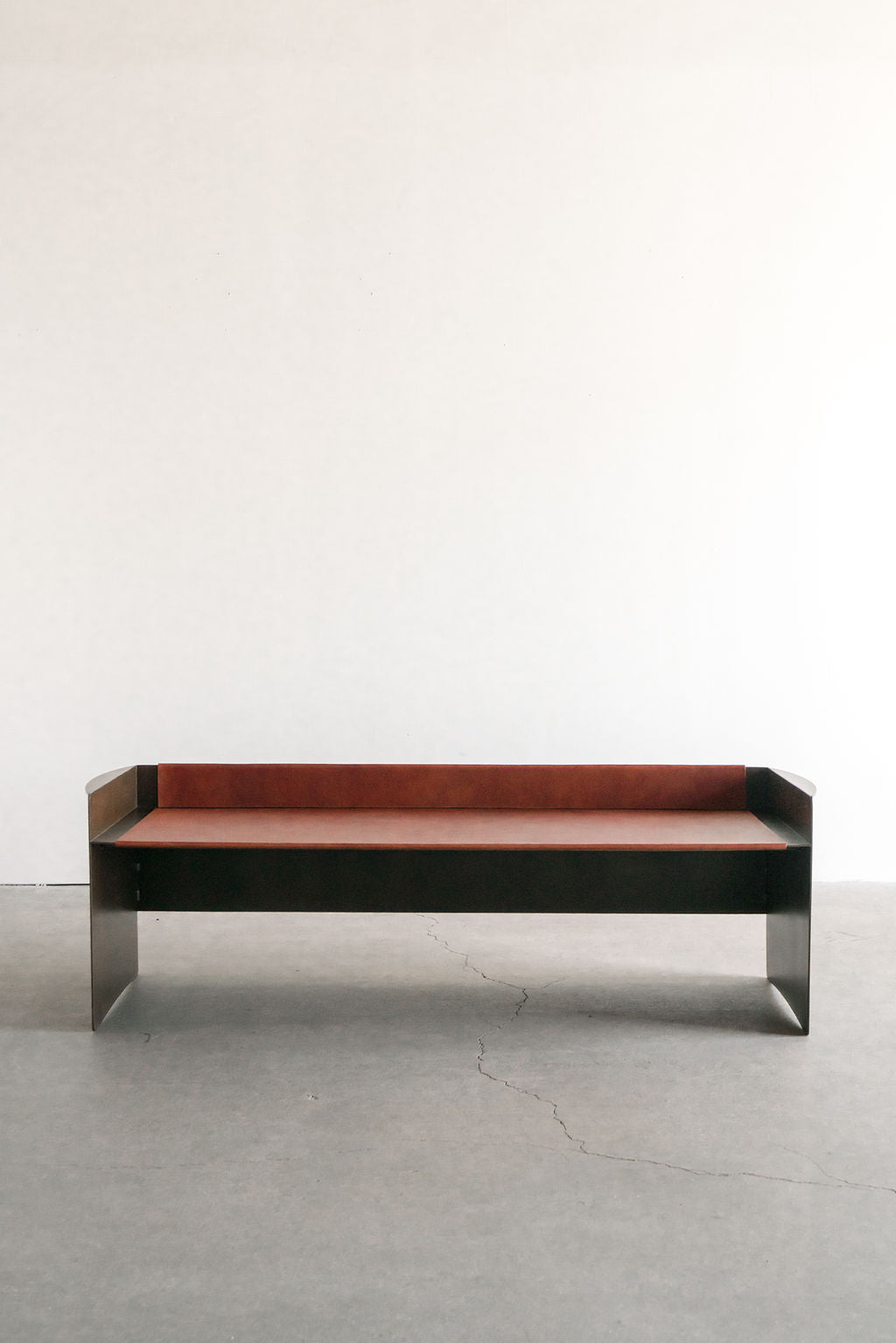Latigo Bench