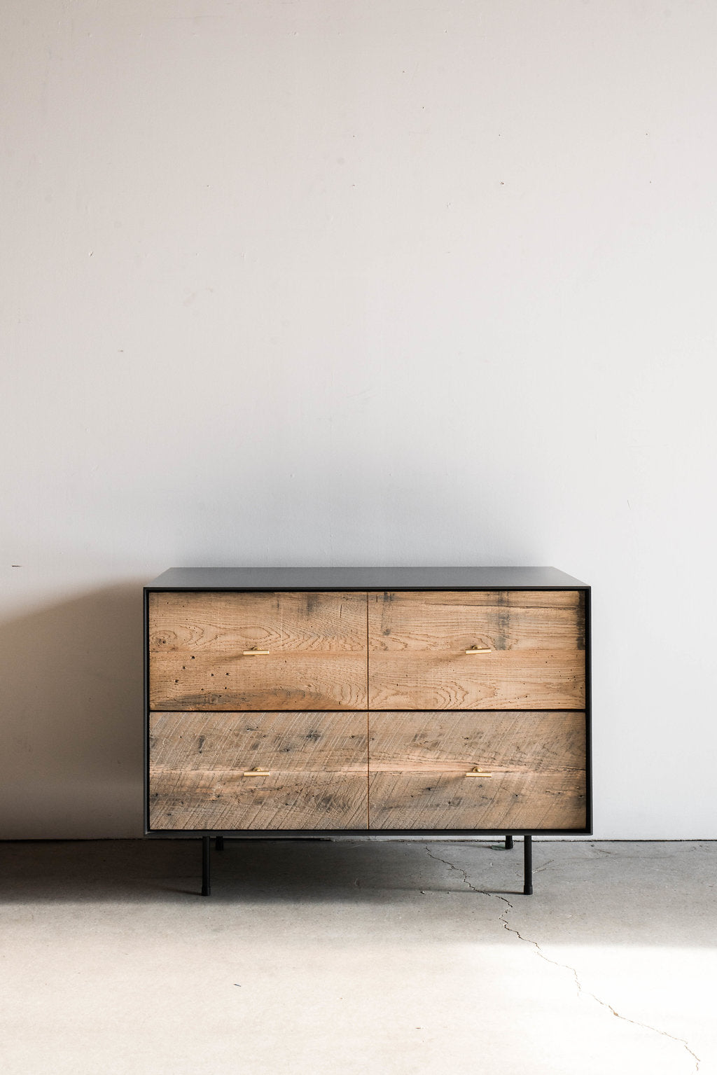 Mossam Nightstand