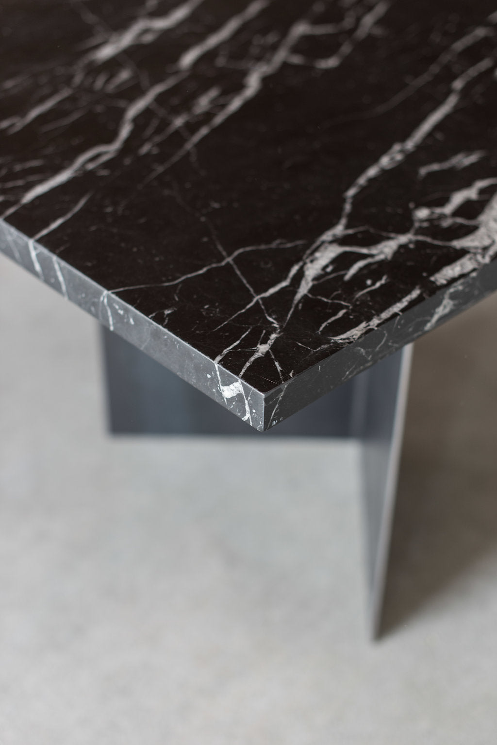 Parker Dining Table