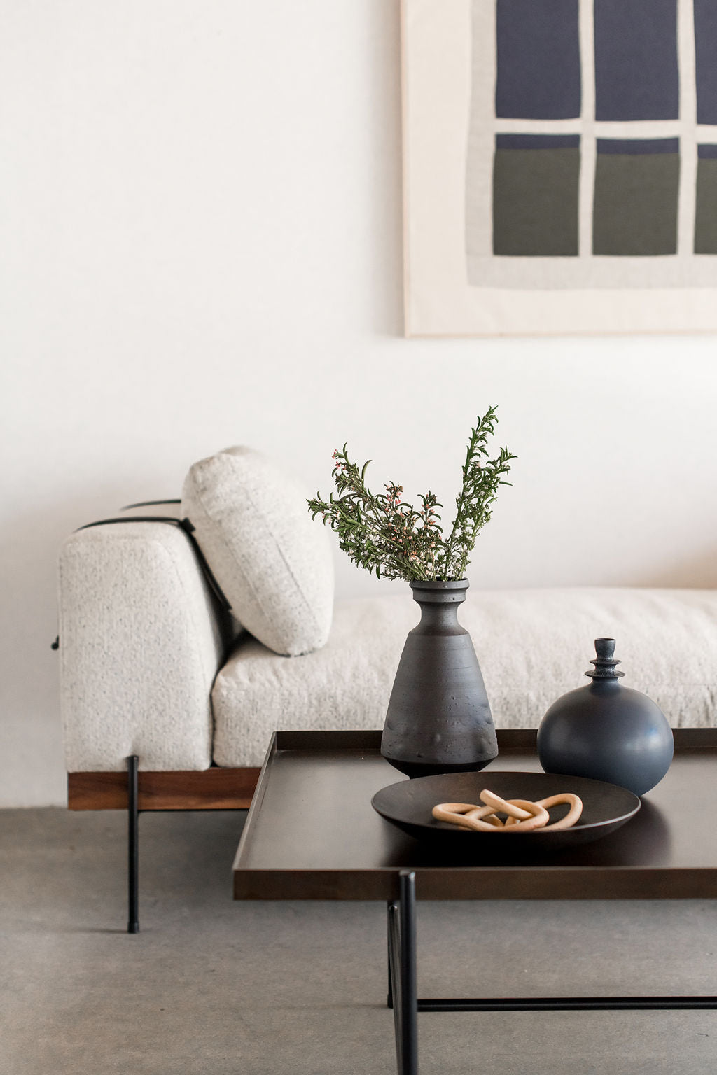 Rivera daybed- steel legs with wood frame