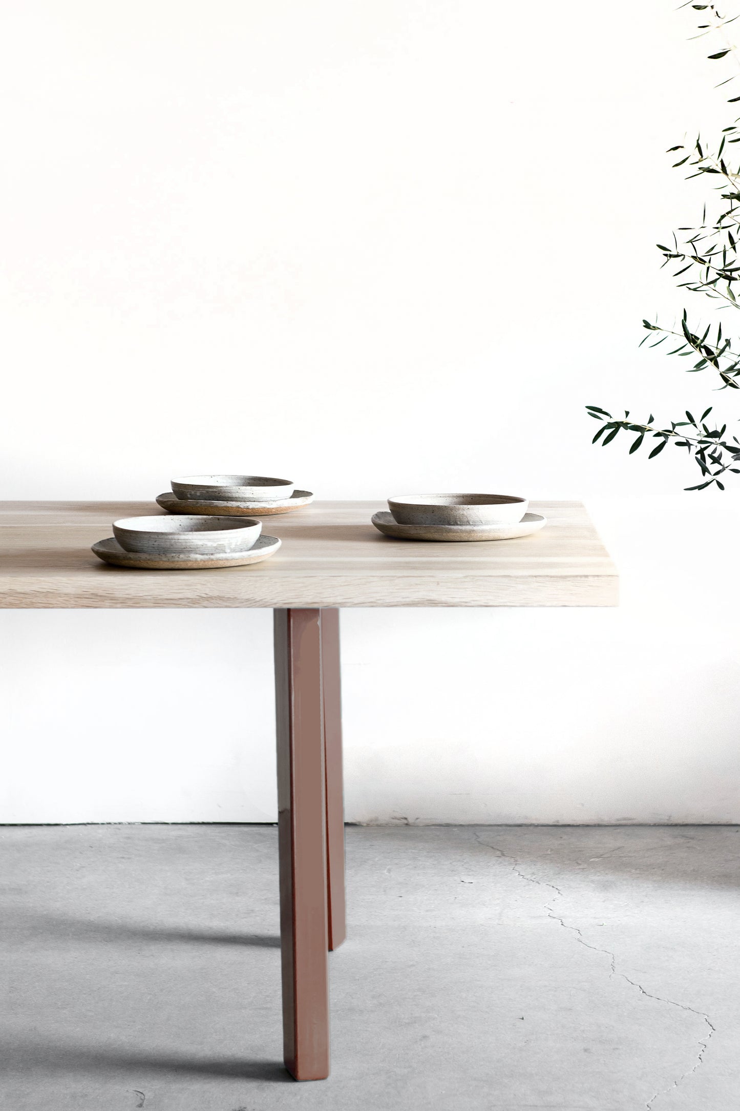 Sierra Dining Table