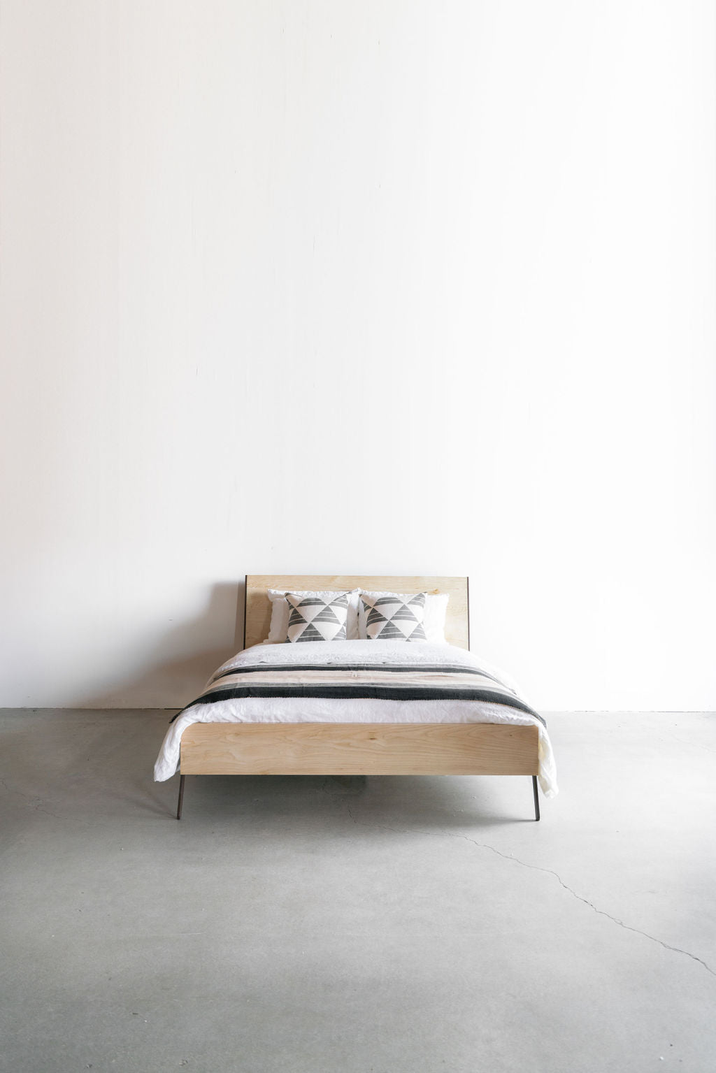 Hayes Bed