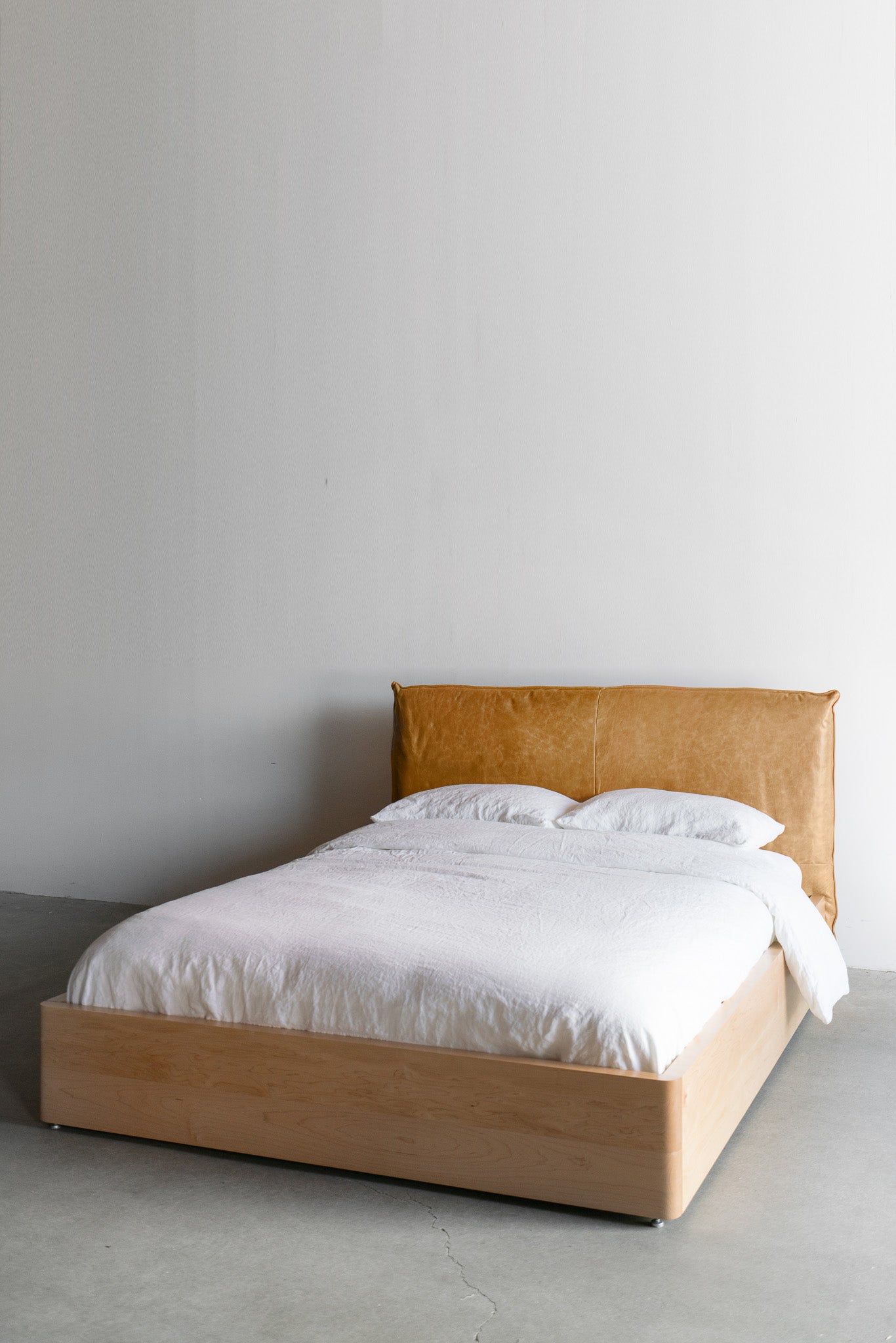 Sorrento bed - full shot