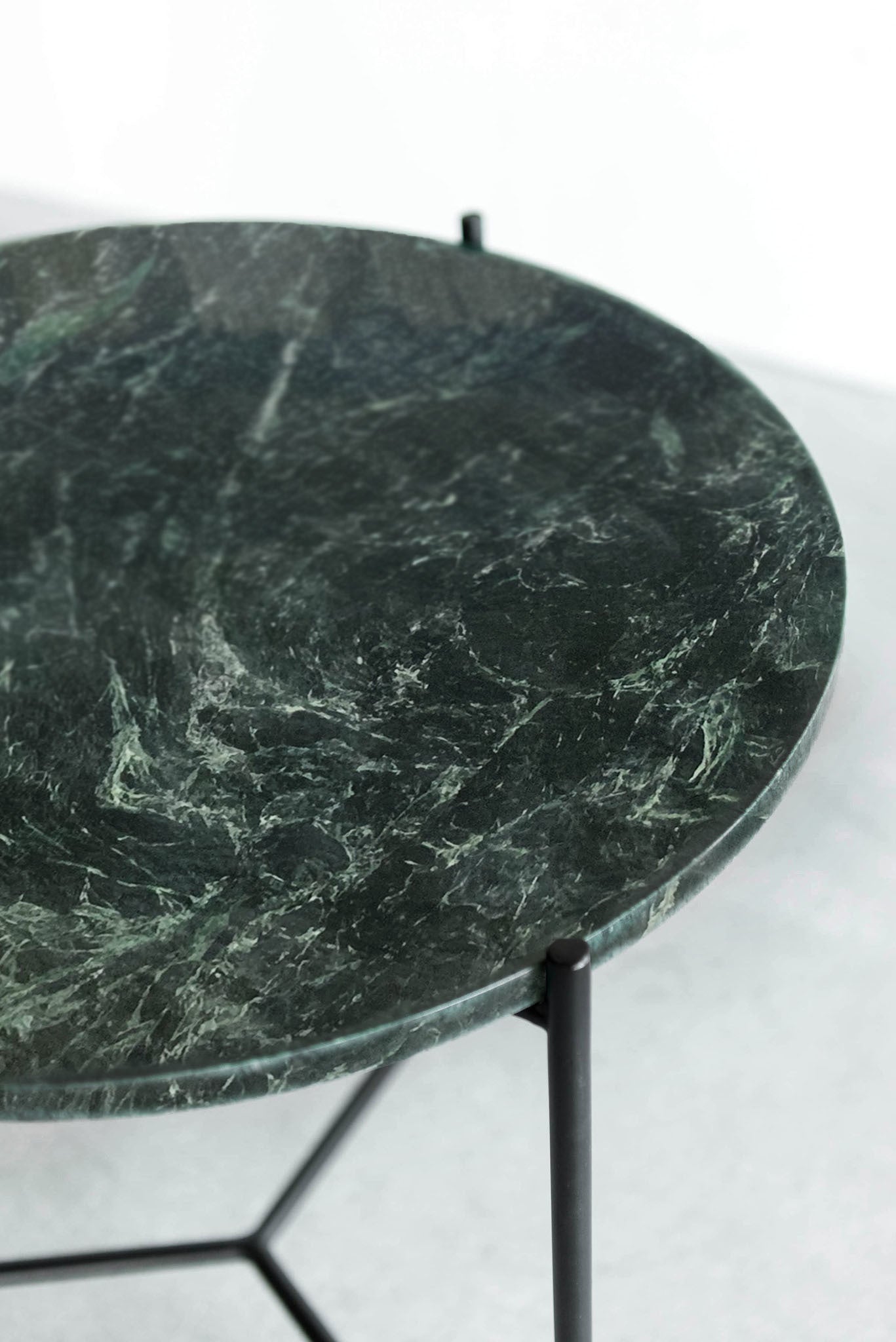 Empress green side table - round marble top with steel legs