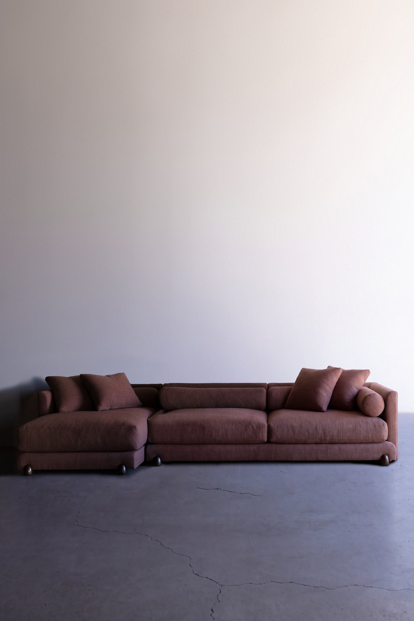 alt_text::Delano Sofa Sectional (Two Piece)- shot of left side||color::Rouge||show_in_gallery::true||position::first