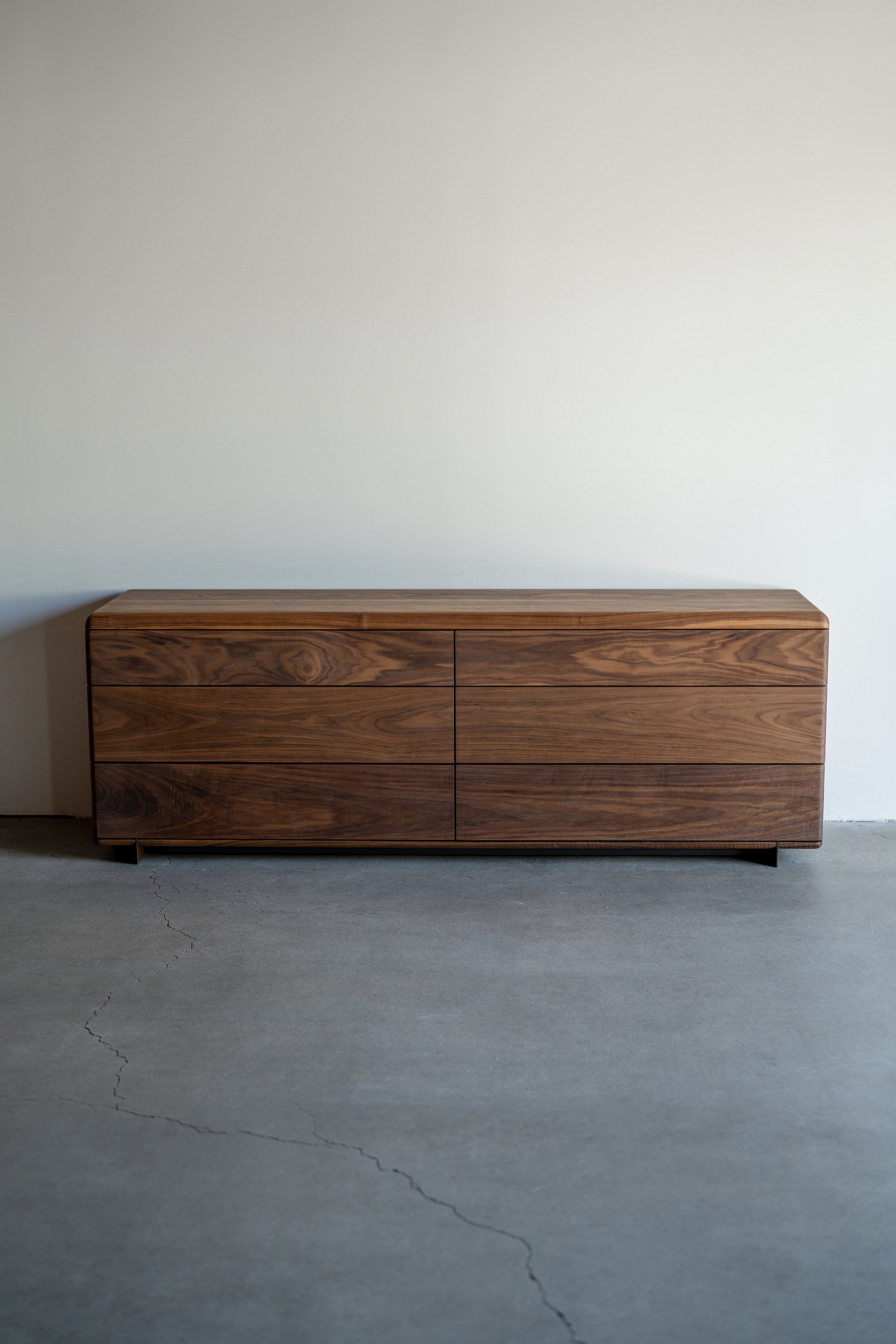 alt_text::Carter Dresser - shot of left side||color::Walnut||show_in_gallery::true||position::first