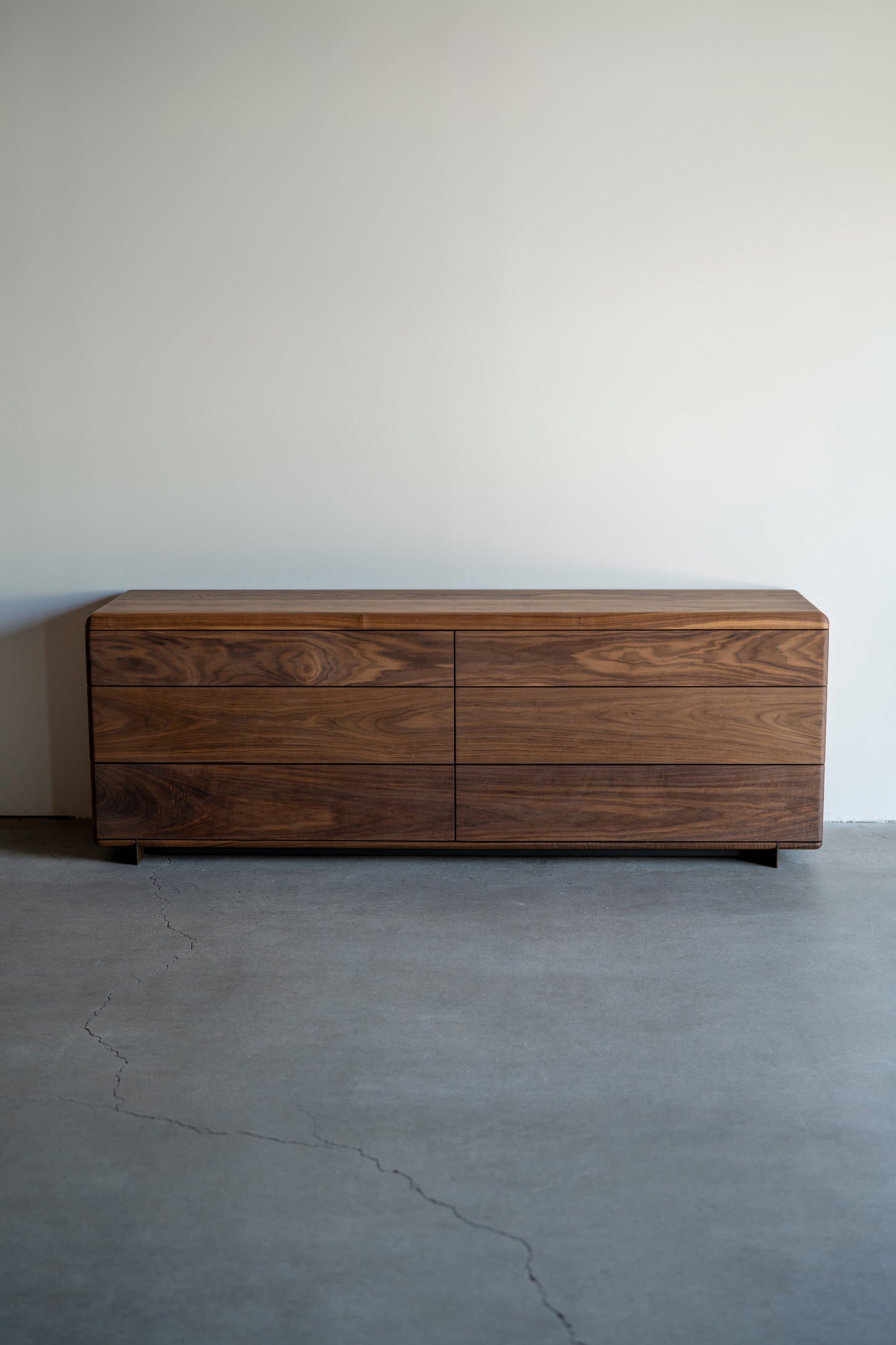 Carter Dresser (WNT) | STOCK