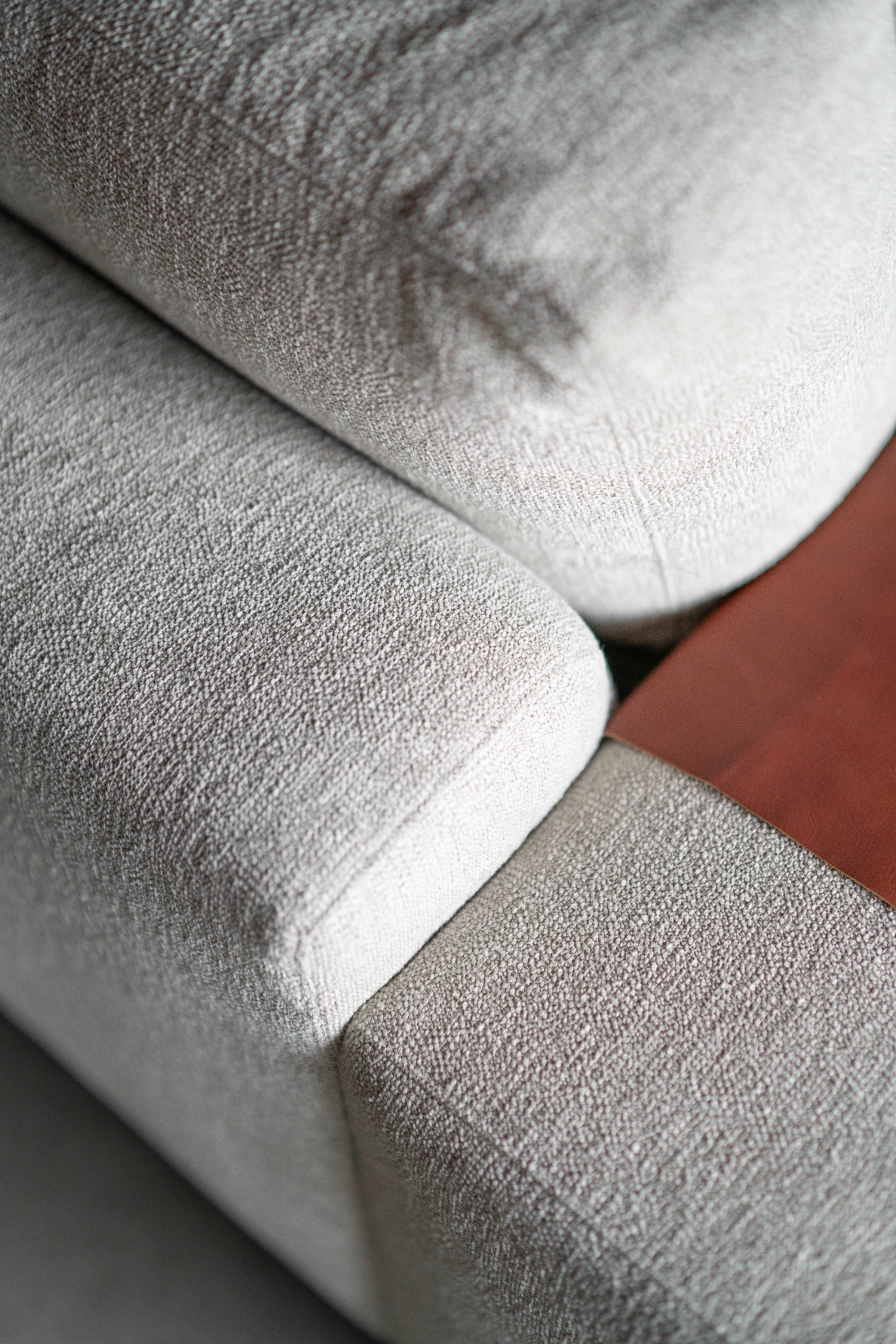 Alma Sofa Sectional | STOCK
