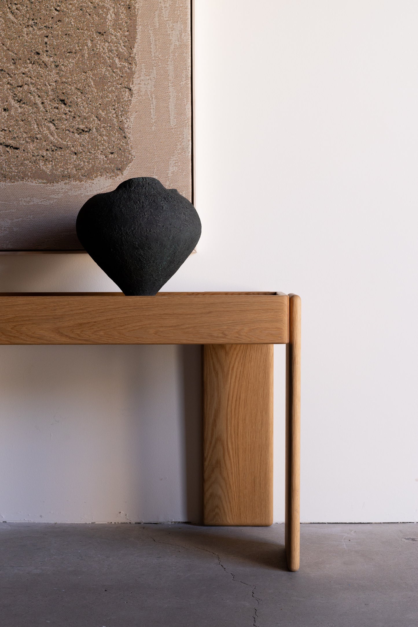Highland Console | STOCK