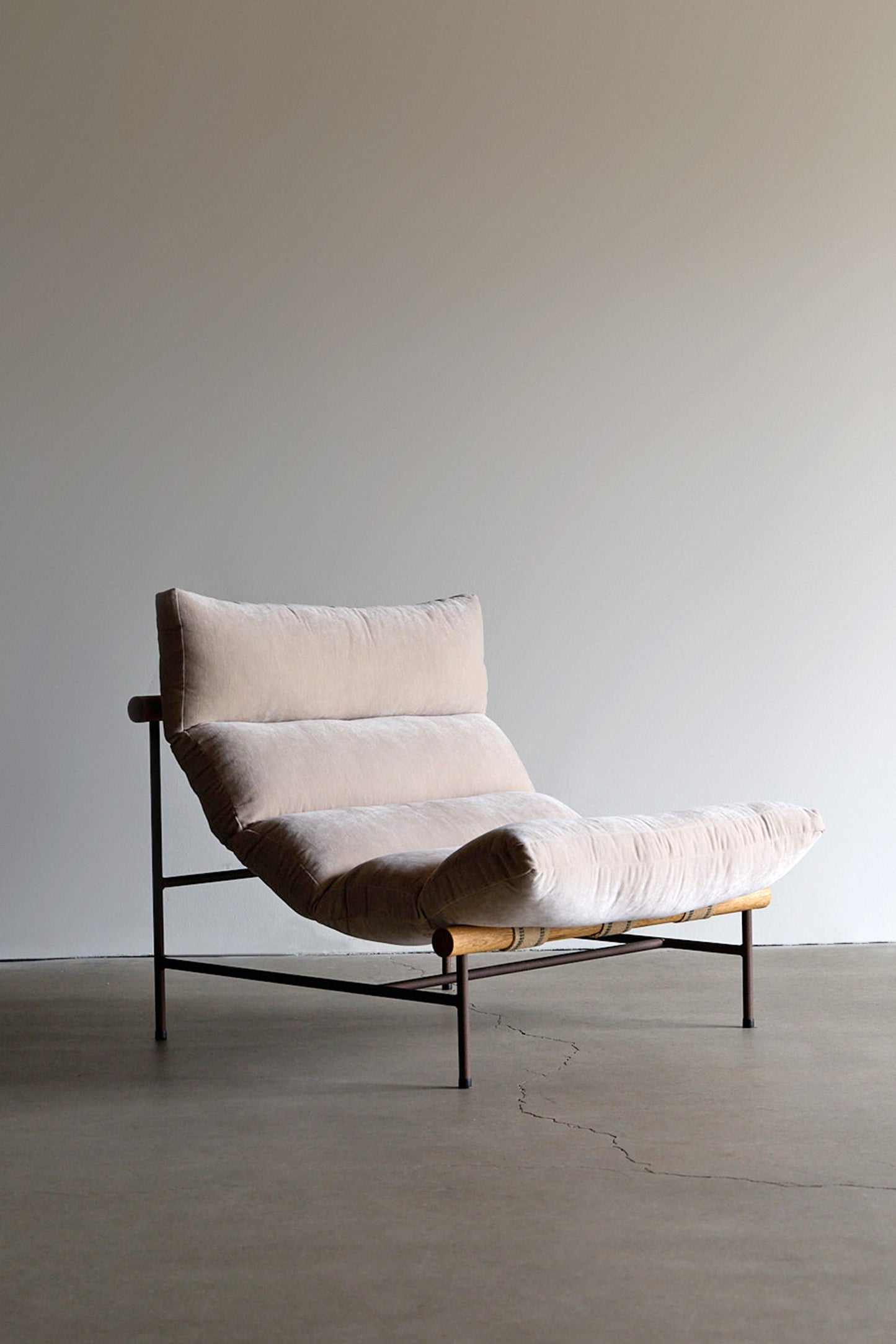 Rosa Lounge Chair