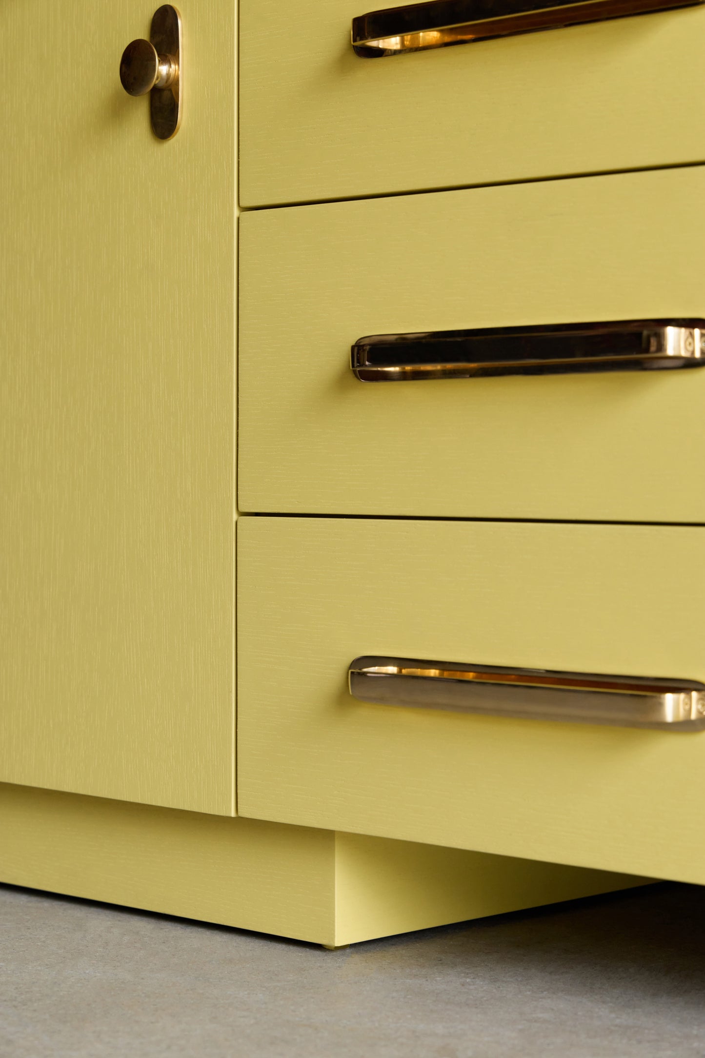 Marella Handle Polished Brass