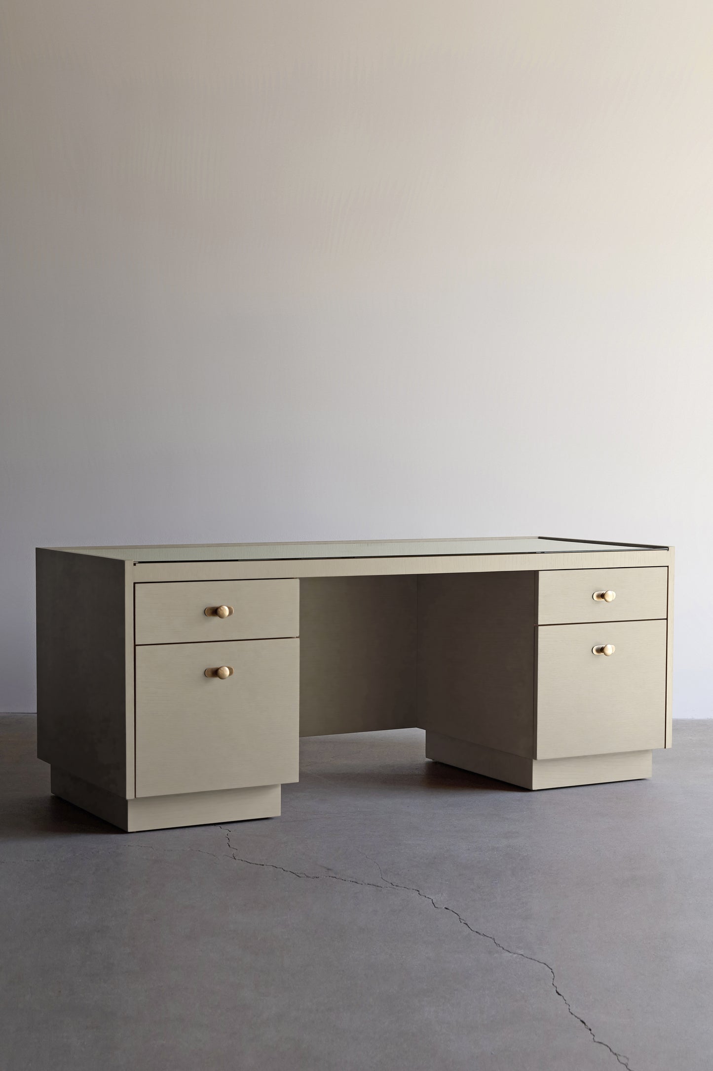 alt_text::Marella Desk - shot of left side||color::Mushroom||show_in_gallery::true||position::first