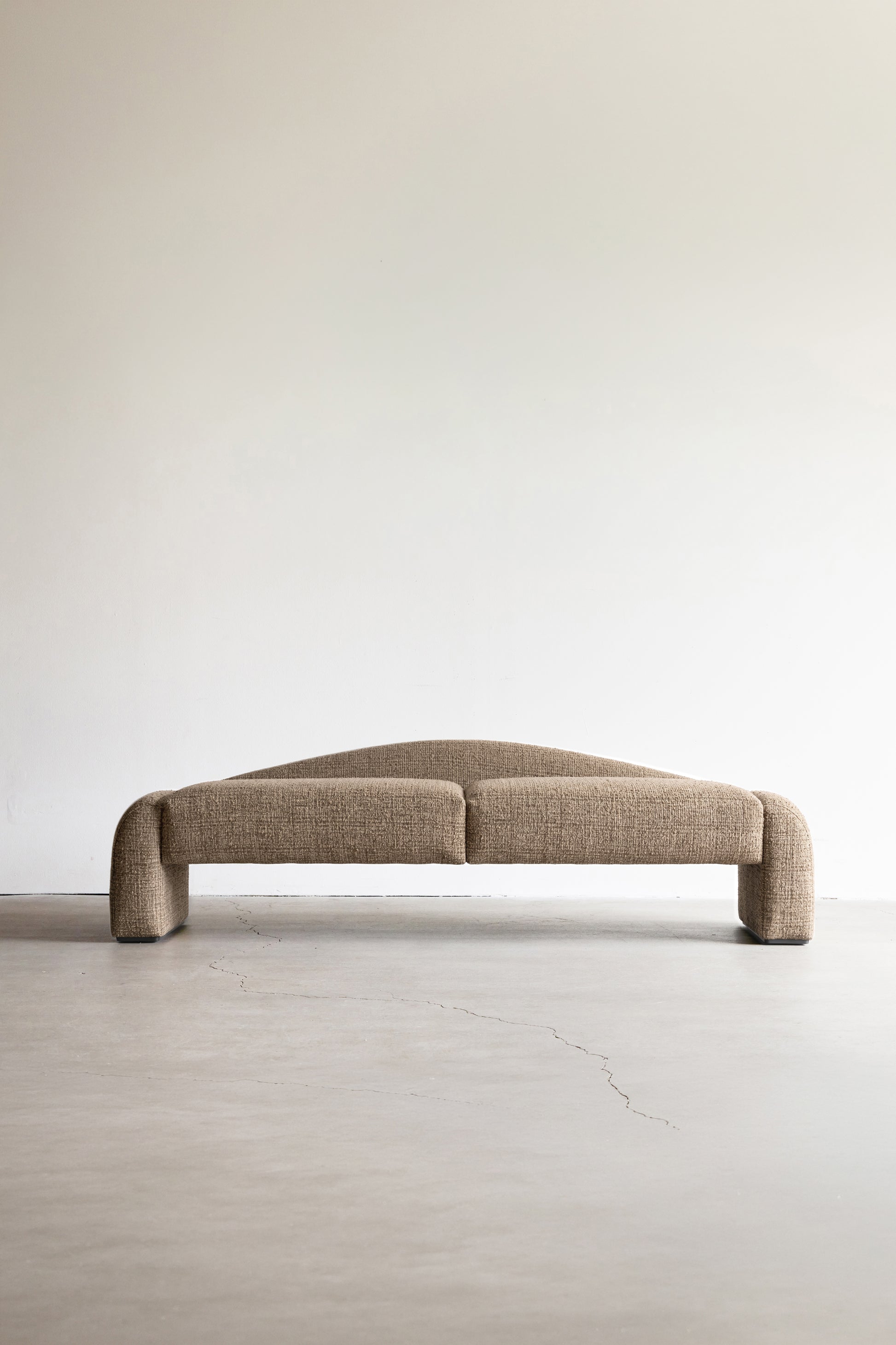 alt_text::Delano Bench - shot of left side||color::Santorini||show_in_gallery::true||position::first
