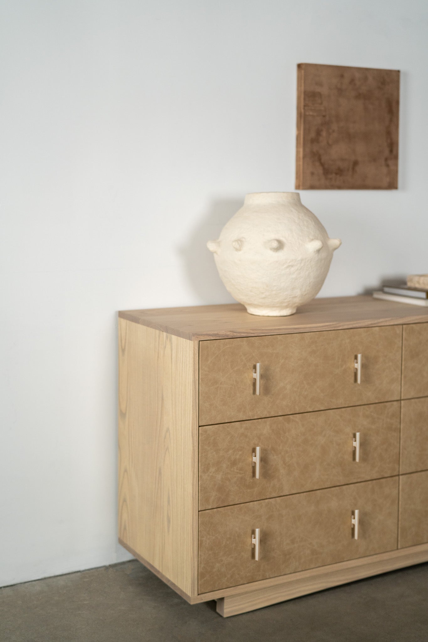 Faria Dresser
