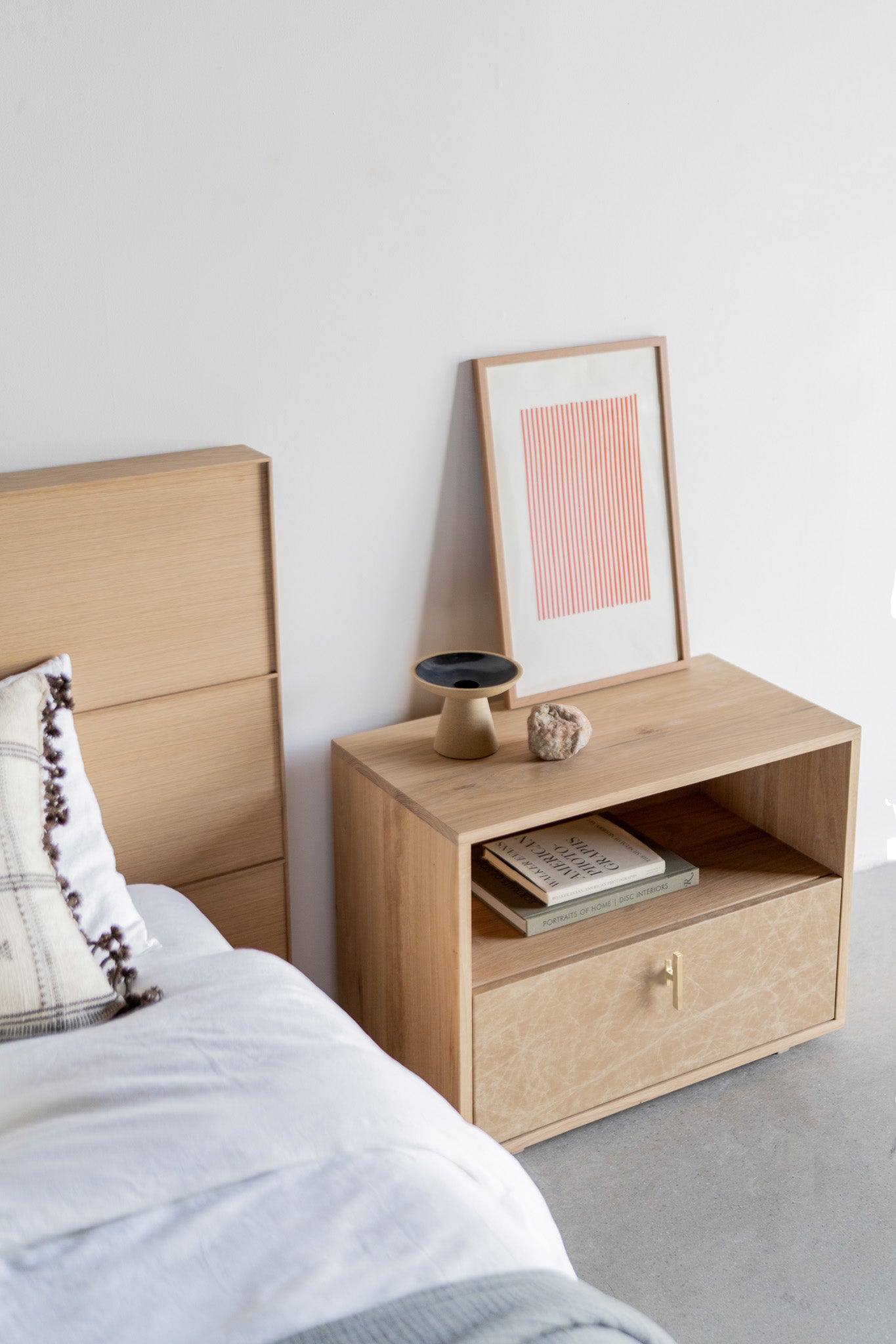 Faria Nightstand
