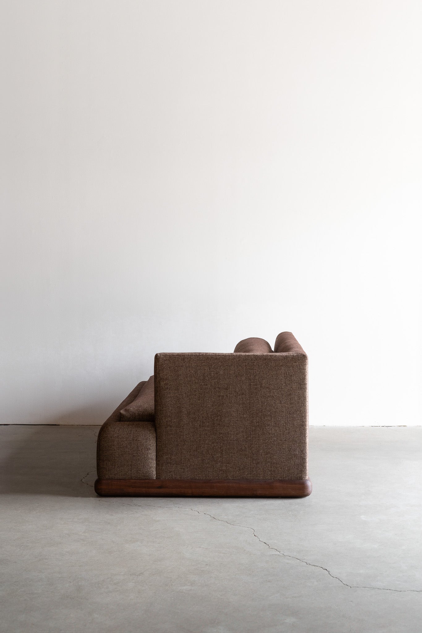 Harper Daybed (CHOC) | STOCK