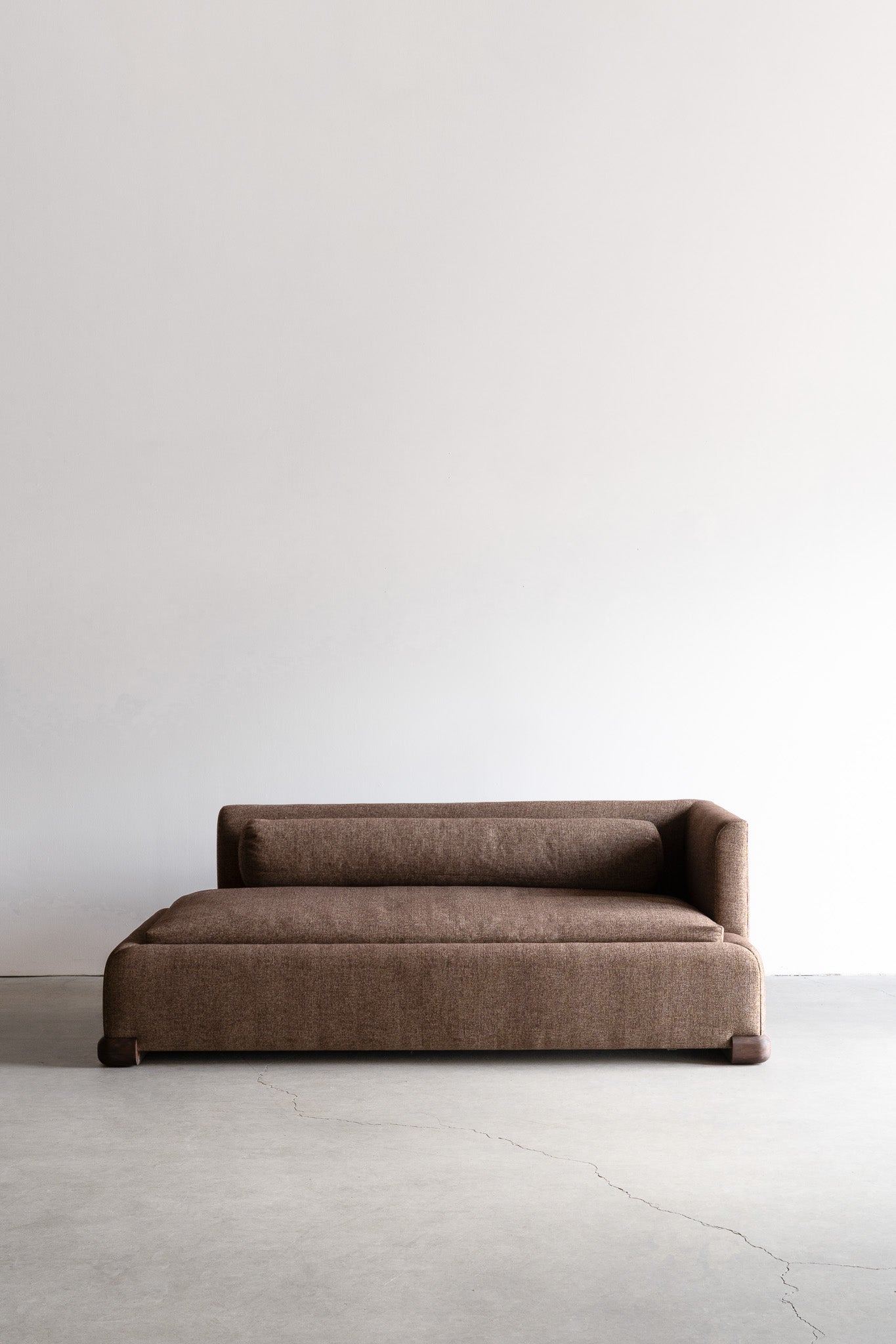 Harper Daybed (CHOC) | STOCK