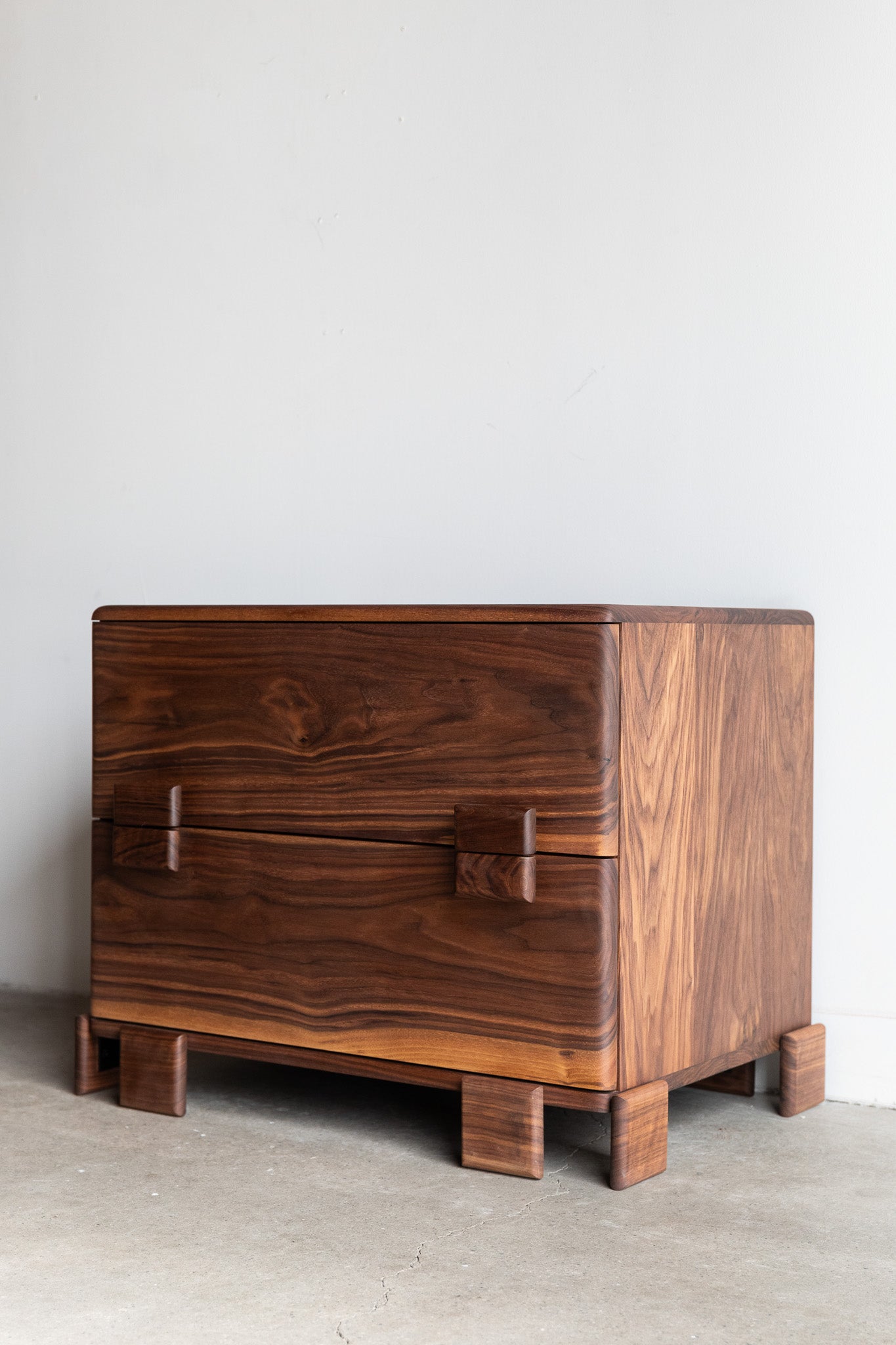 Highland Nightstand