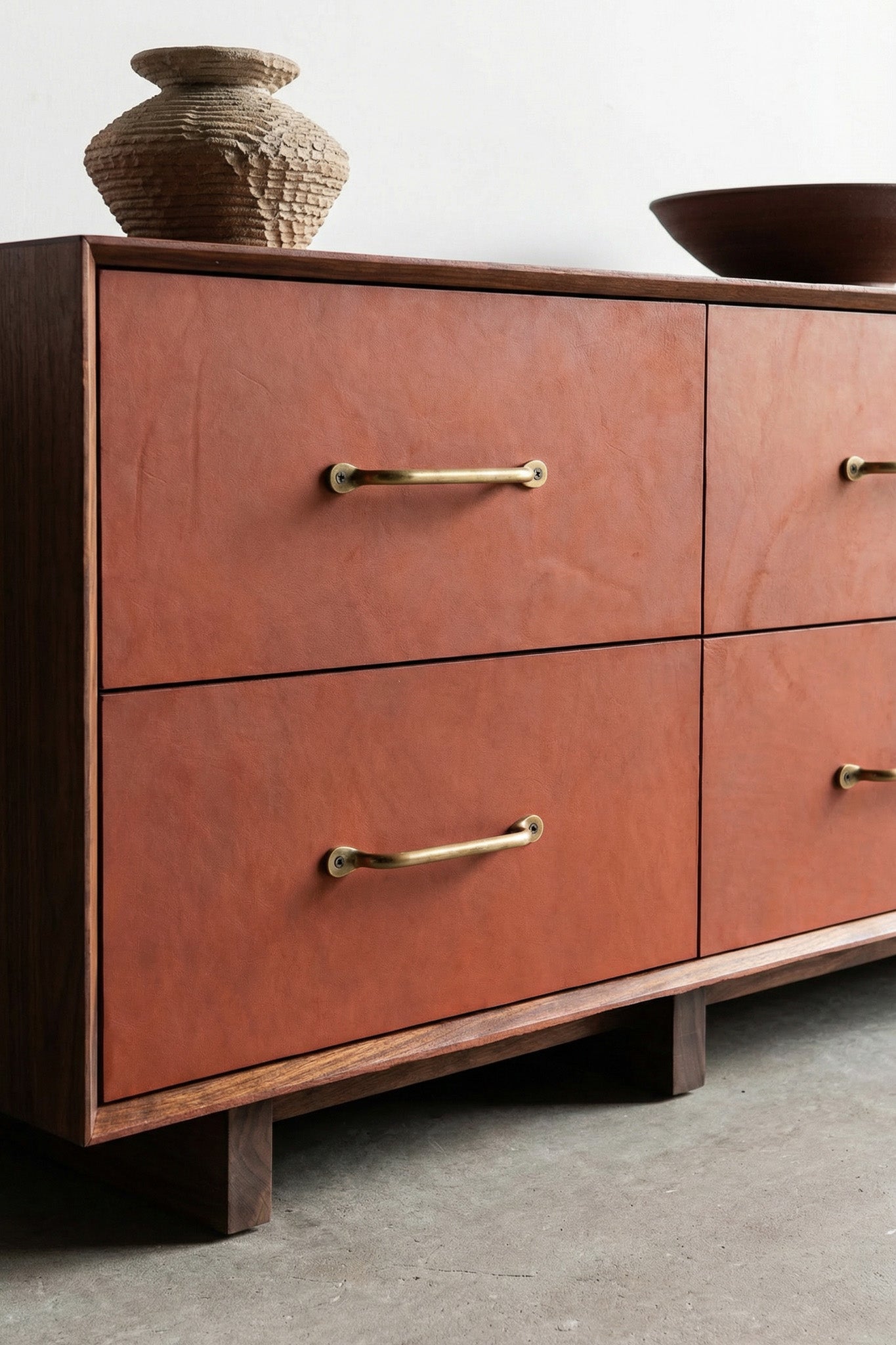 Indio Dresser