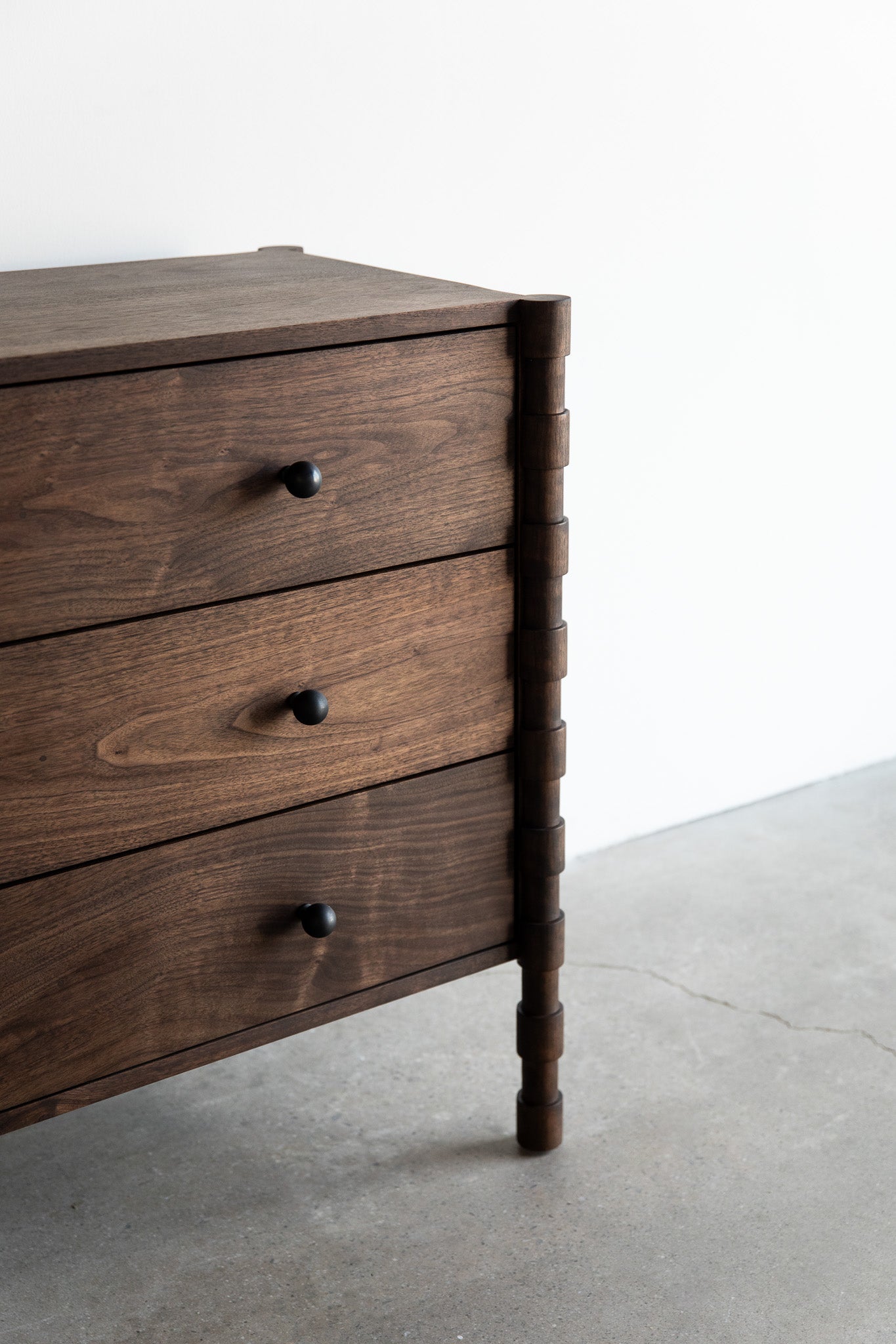 Topanga Dresser