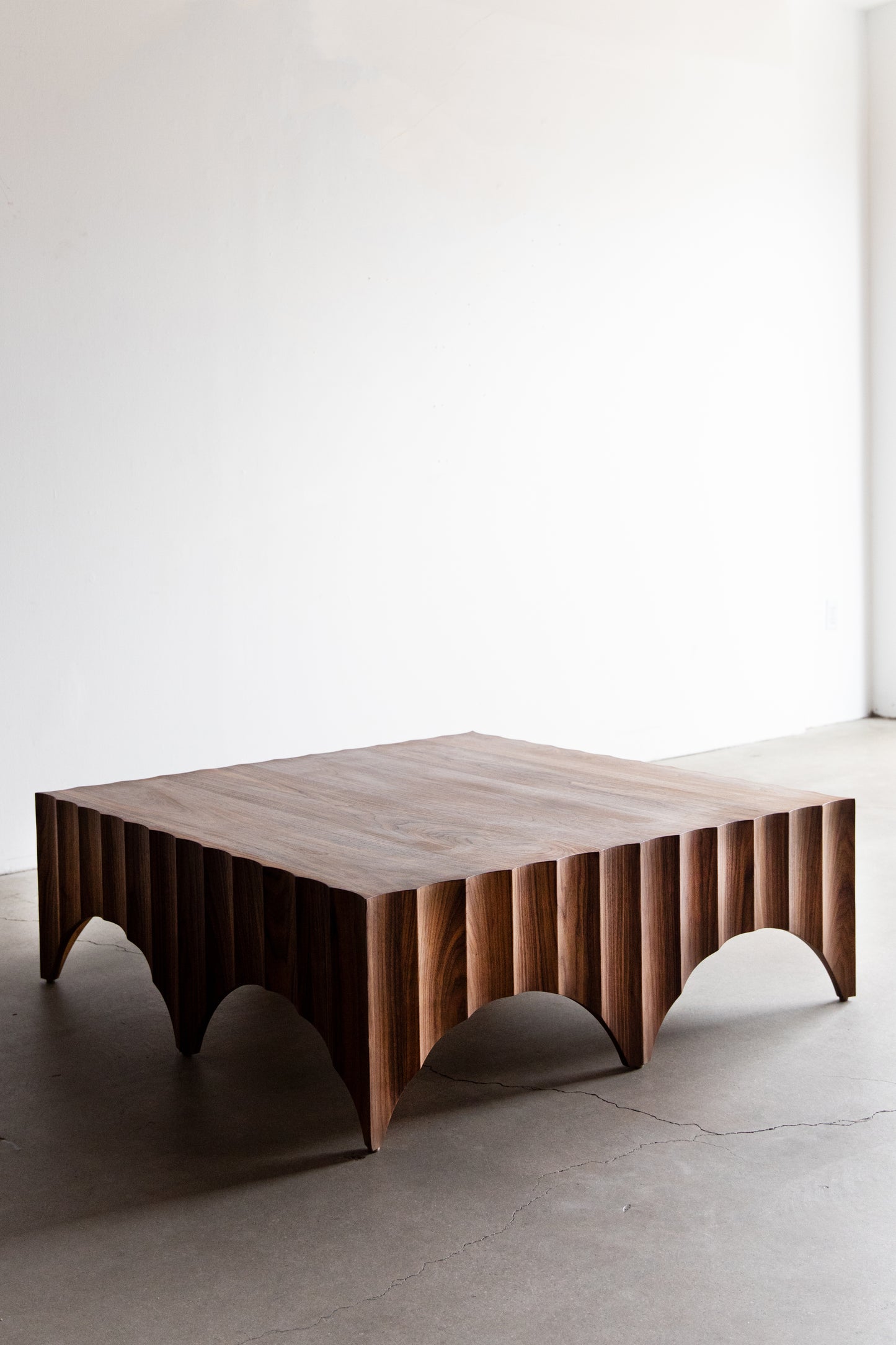 alt_text::Carter sofa - shot of left side||color::Walnut||show_in_gallery::true||position::first