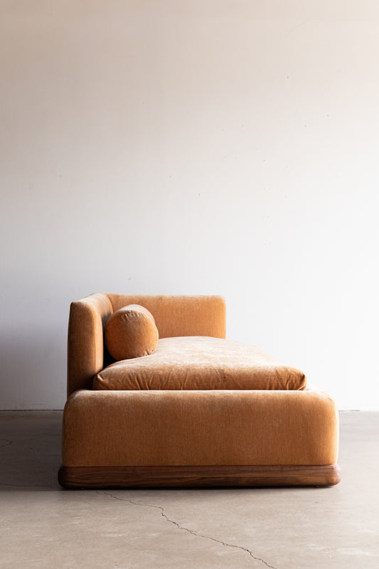 alt_text::Carter sofa - shot of left side||color::Amber||show_in_gallery::true||position::first