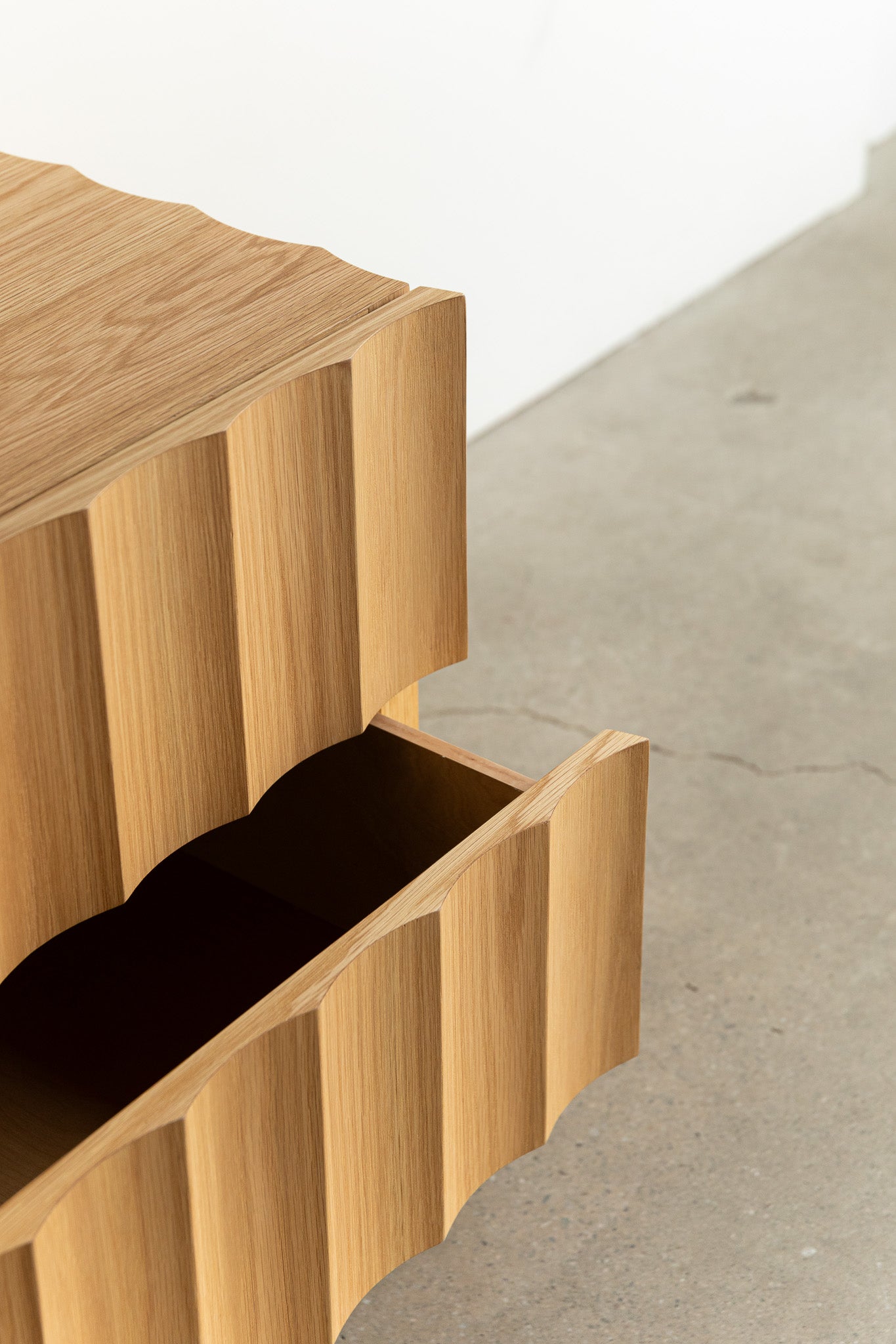 Zuma Dresser