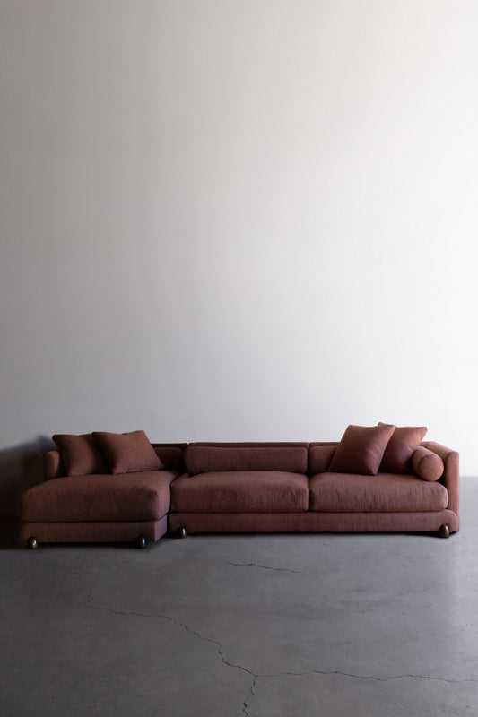 alt_text::Delano Sofa Sectional (Two Piece)- shot of left side||color::Rouge||show_in_gallery::true||position::first